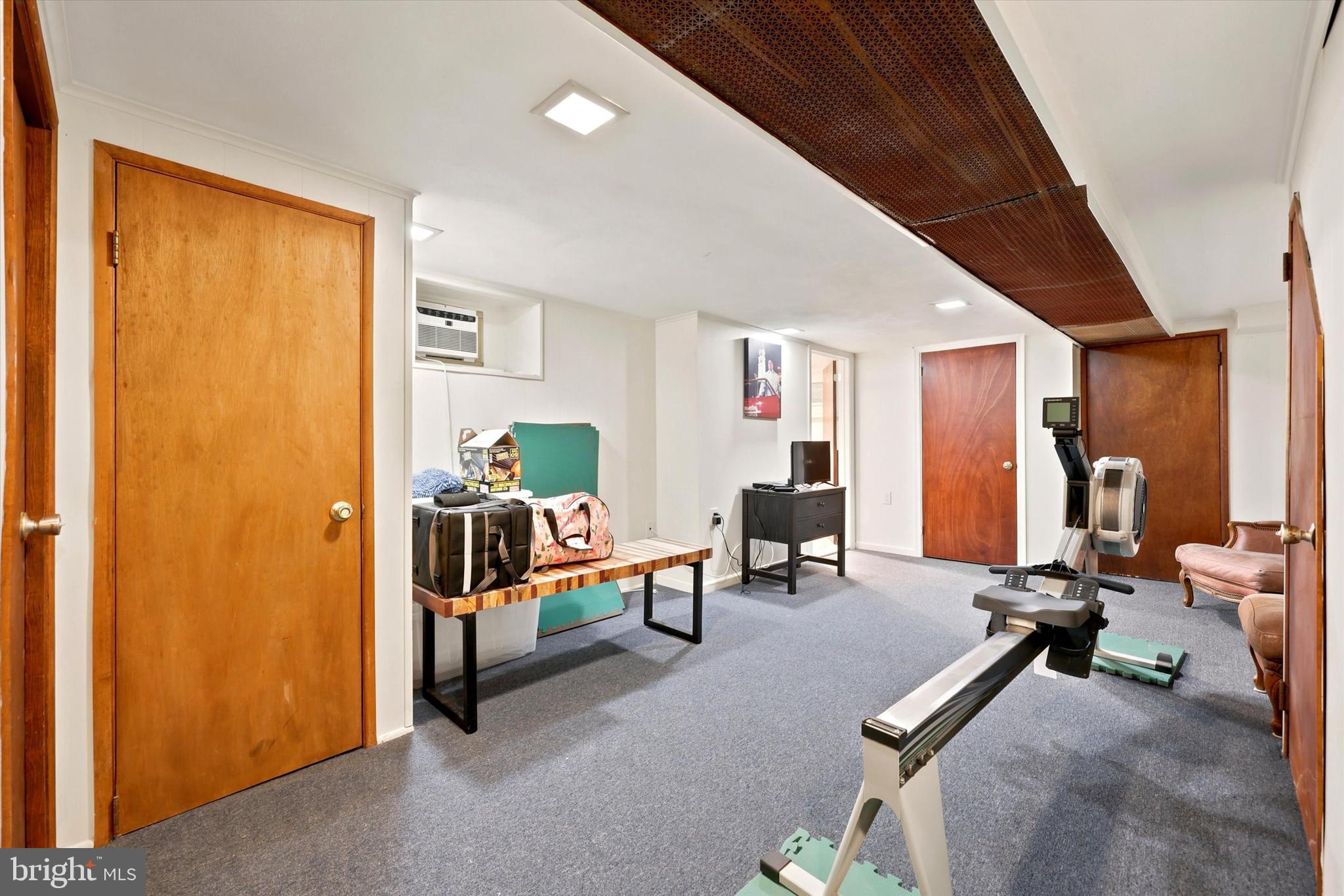 ARDMORE PARK - Residential