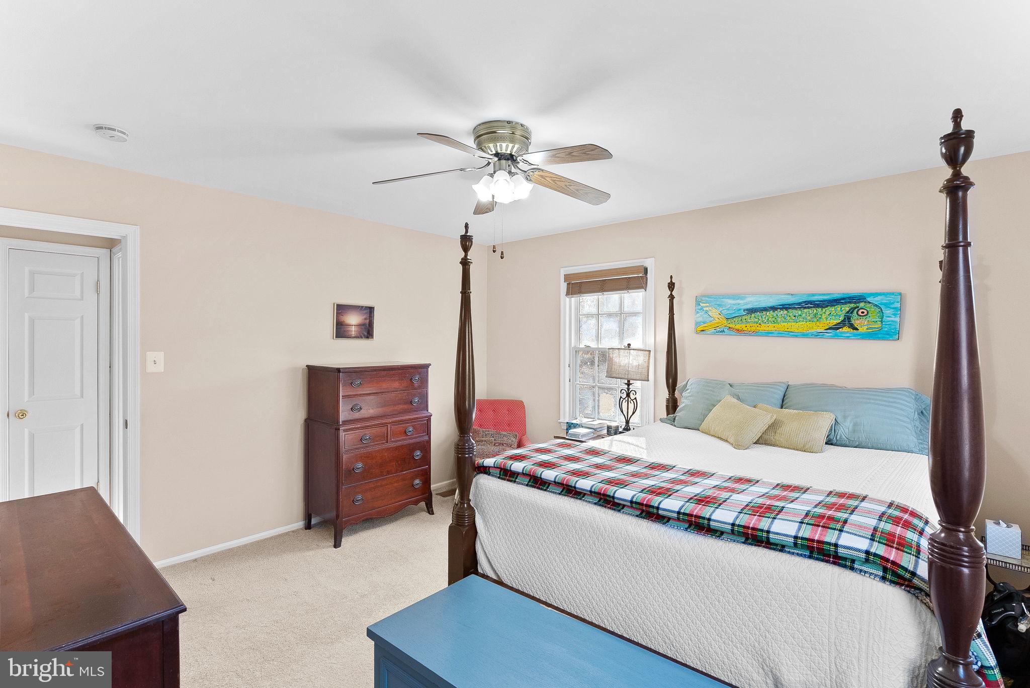 LAKE BRADDOCK - Residential