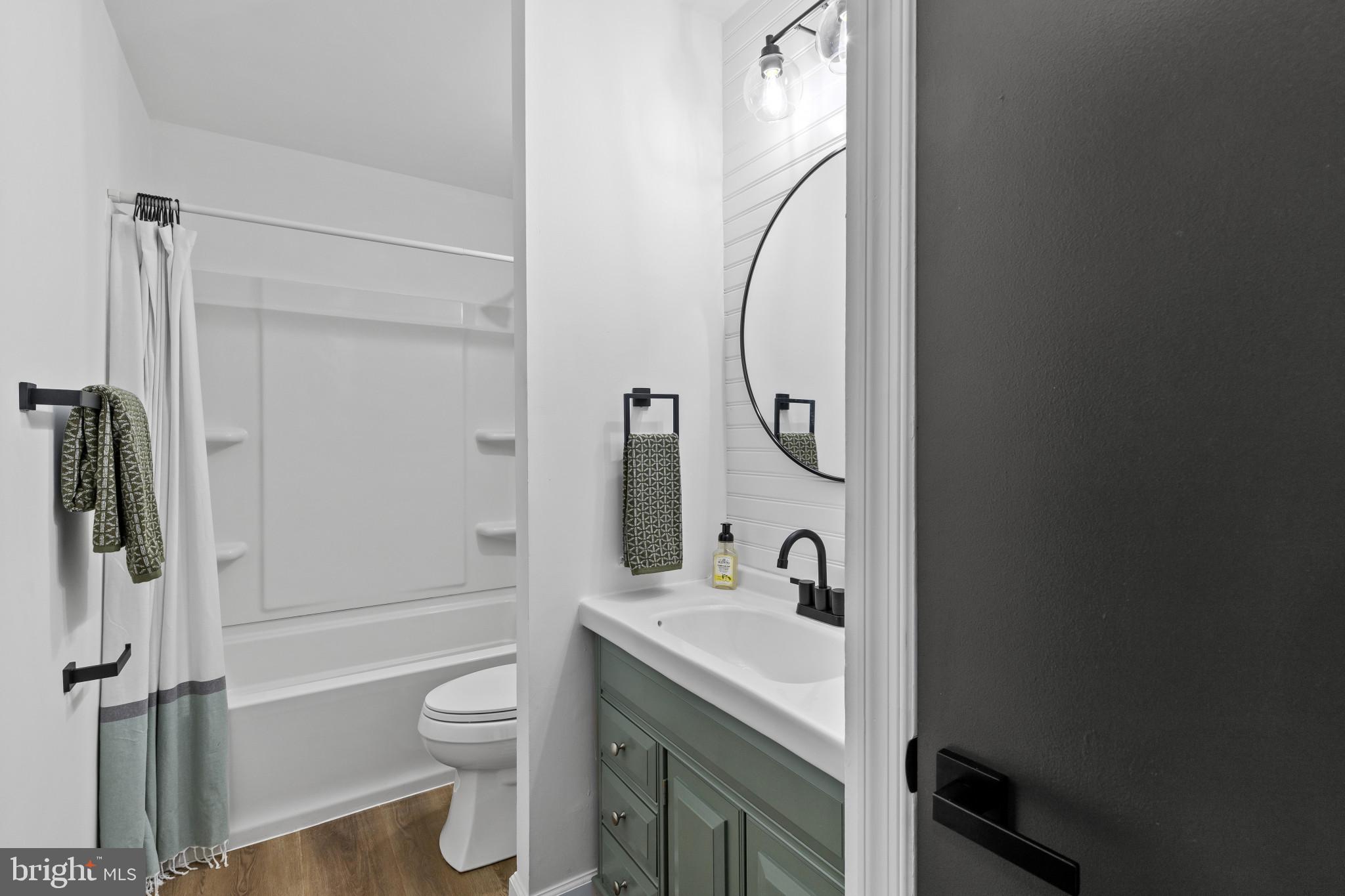 NORTH LAUREL PARK - Residential
