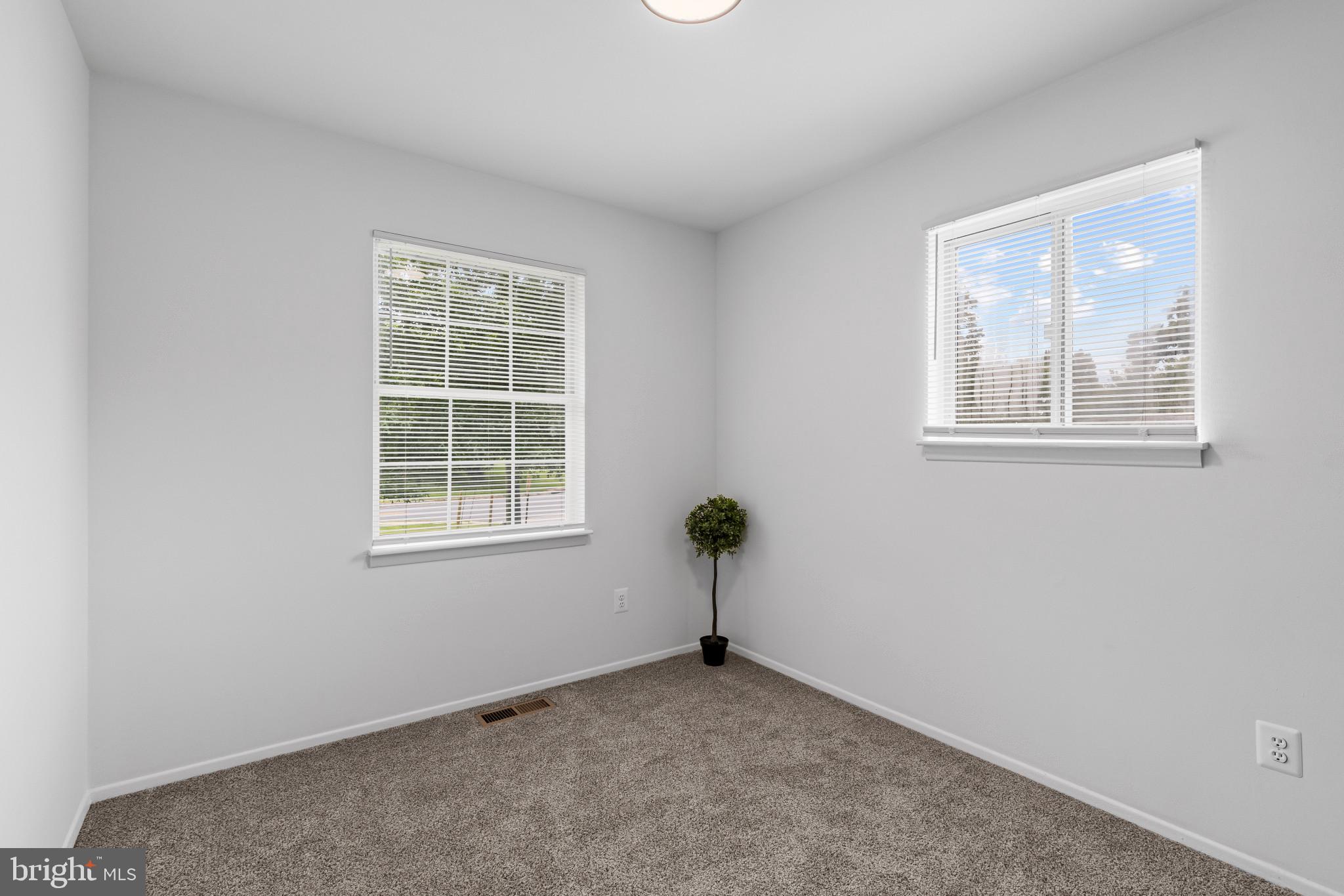 NORTH LAUREL PARK - Residential