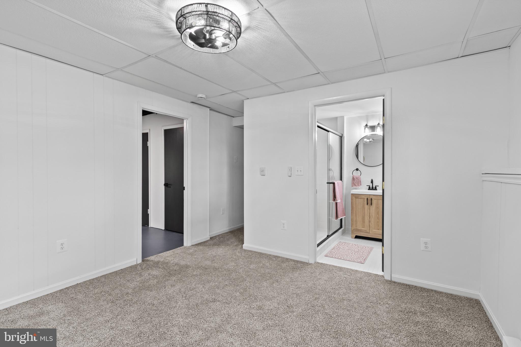 NORTH LAUREL PARK - Residential