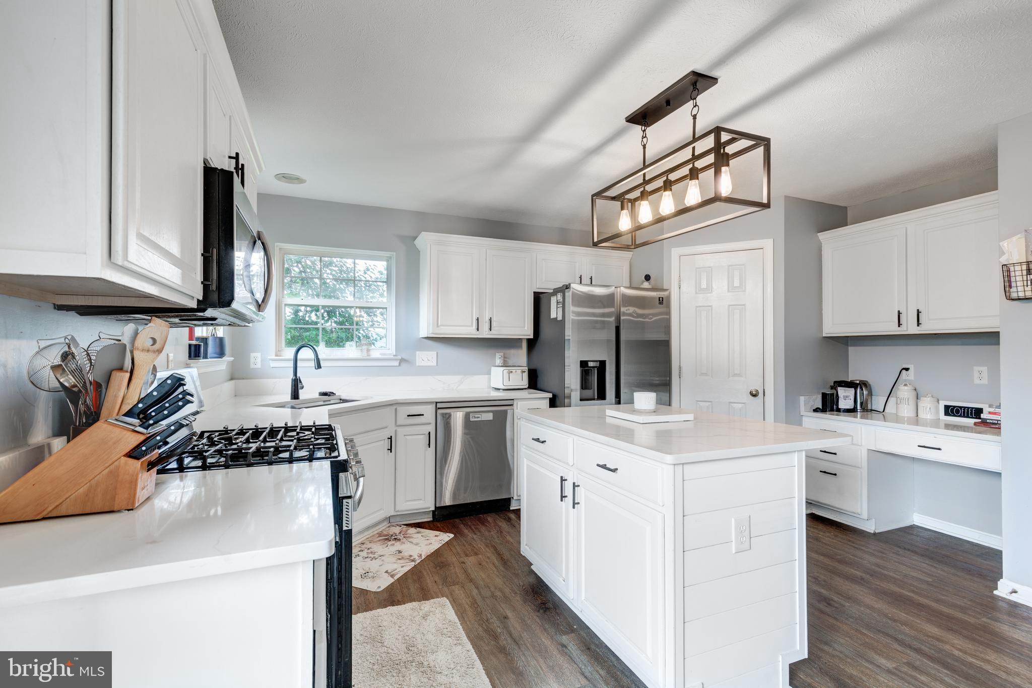 HALLIE HILL FARM - Residential