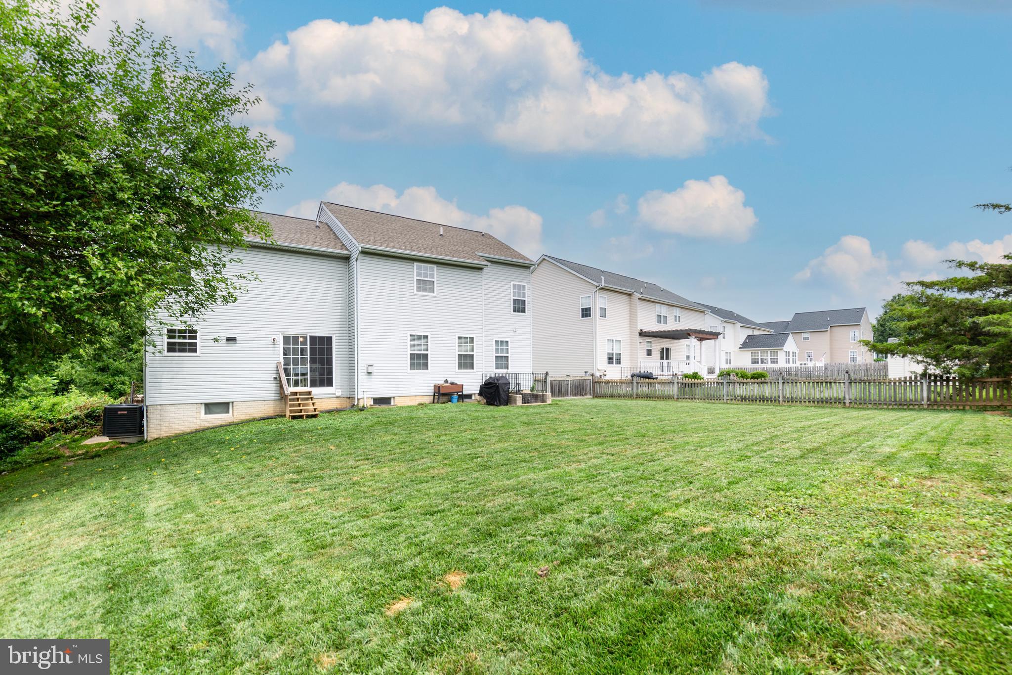 HALLIE HILL FARM - Residential