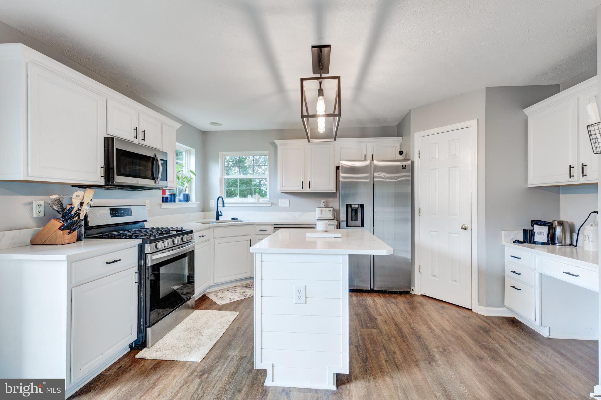 HALLIE HILL FARM - Residential