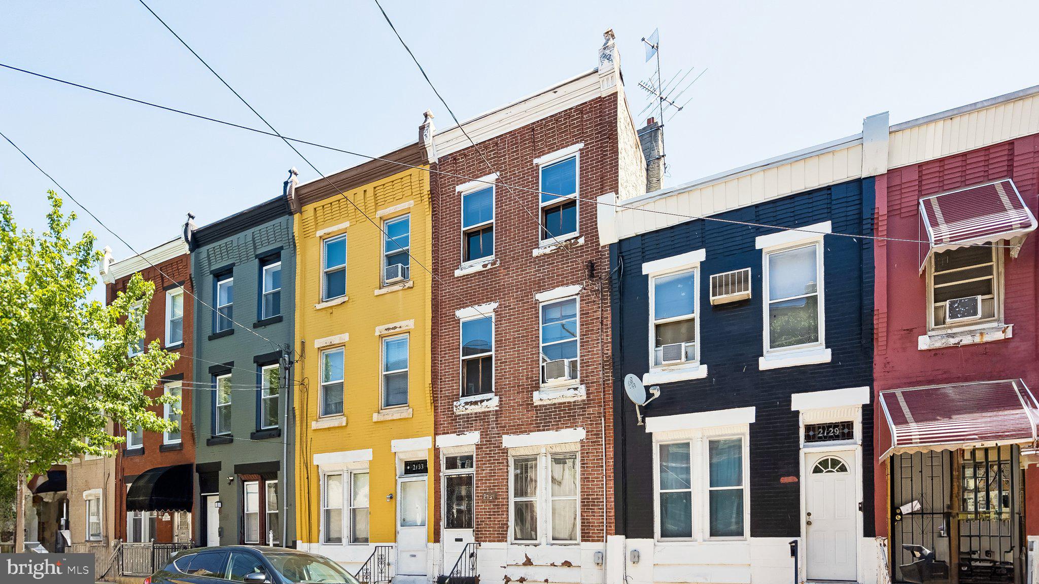 STRAWBERRY MANSION - Residential