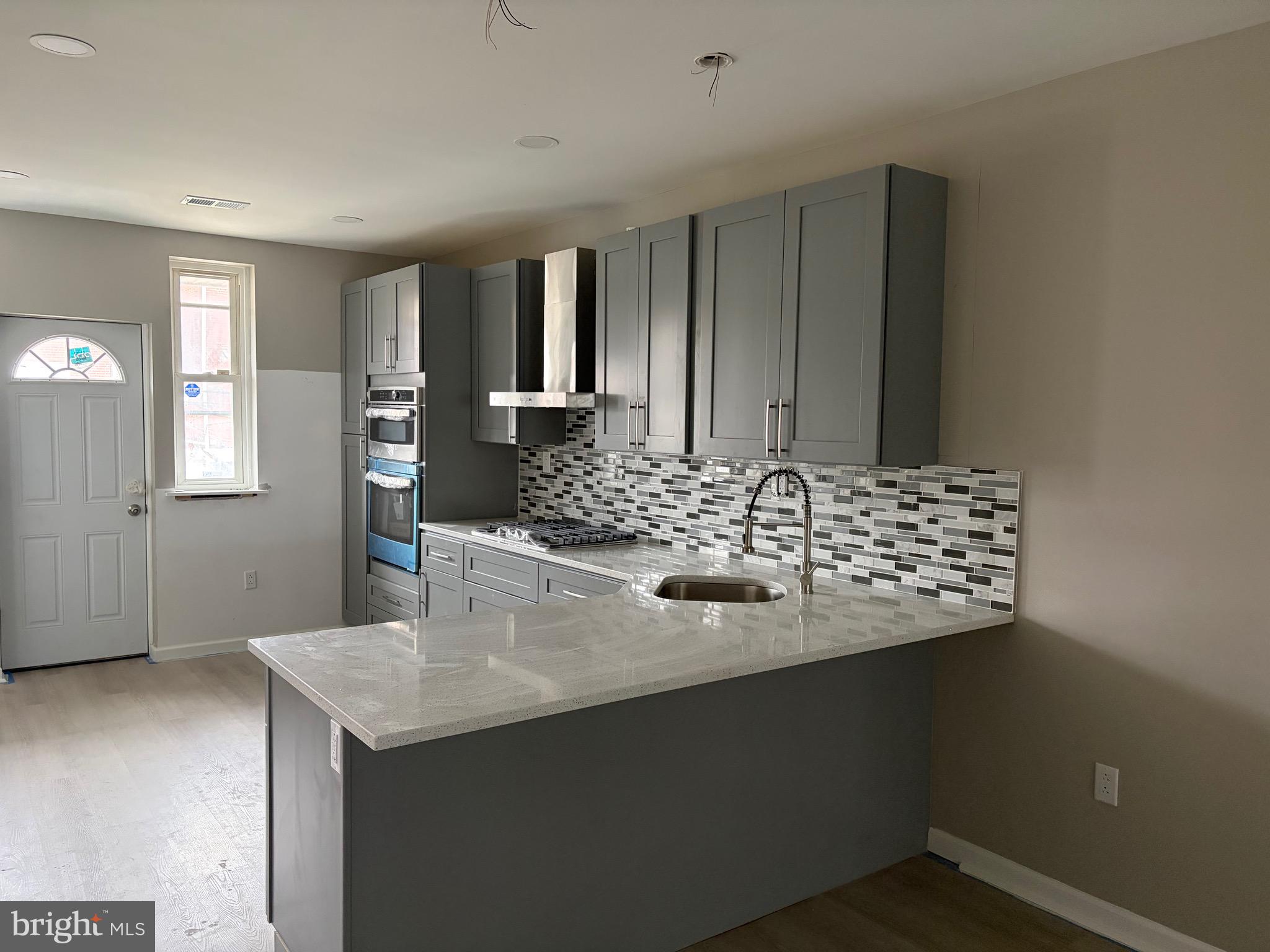 WEST OAK LANE - Residential