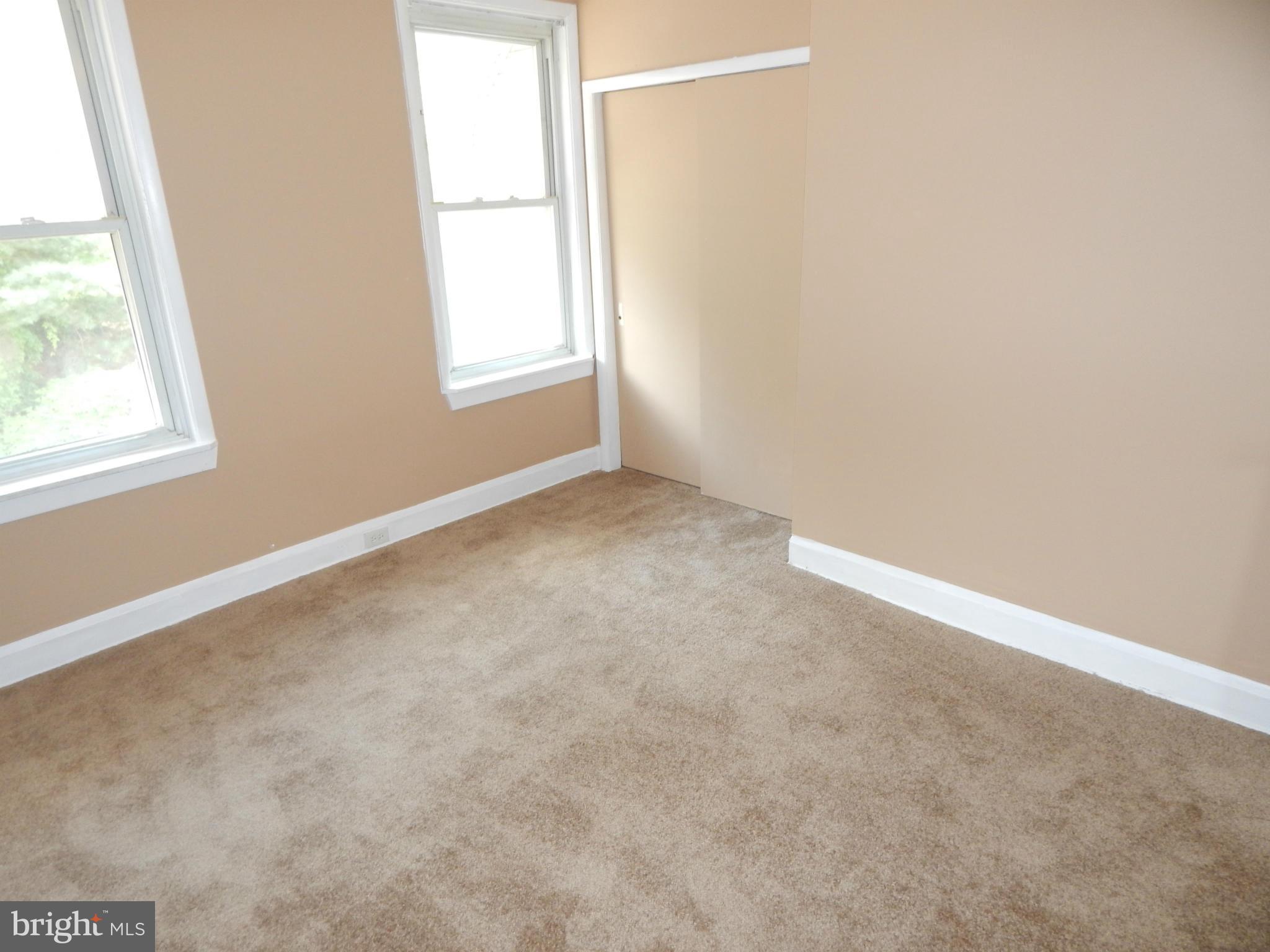 HIGHLANDTOWN - Residential