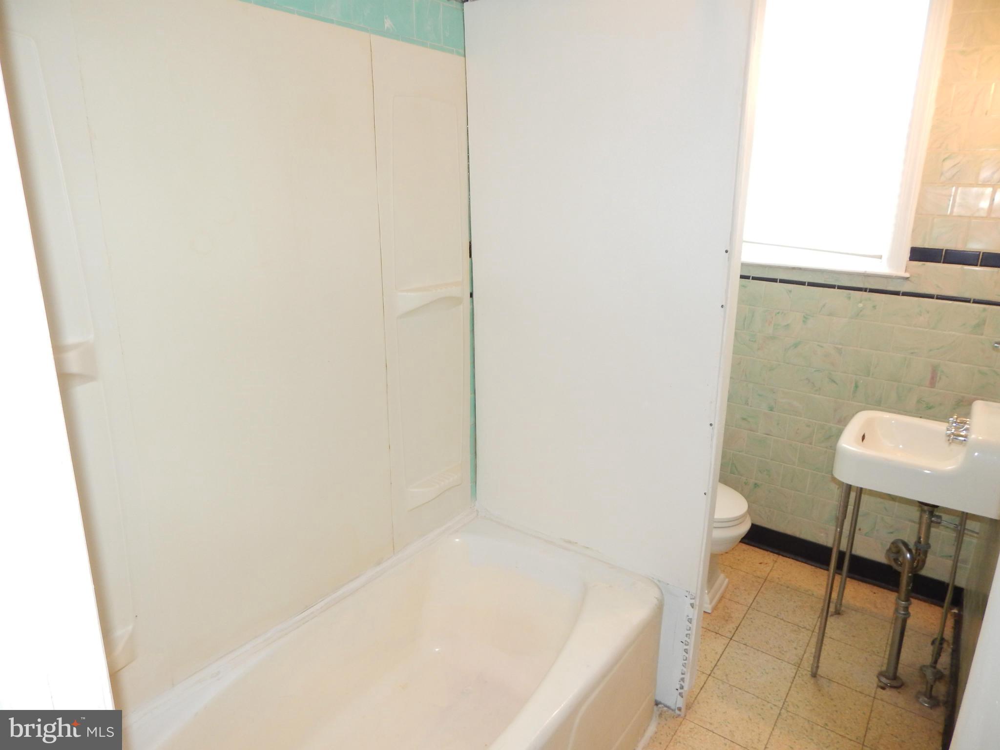 HIGHLANDTOWN - Residential