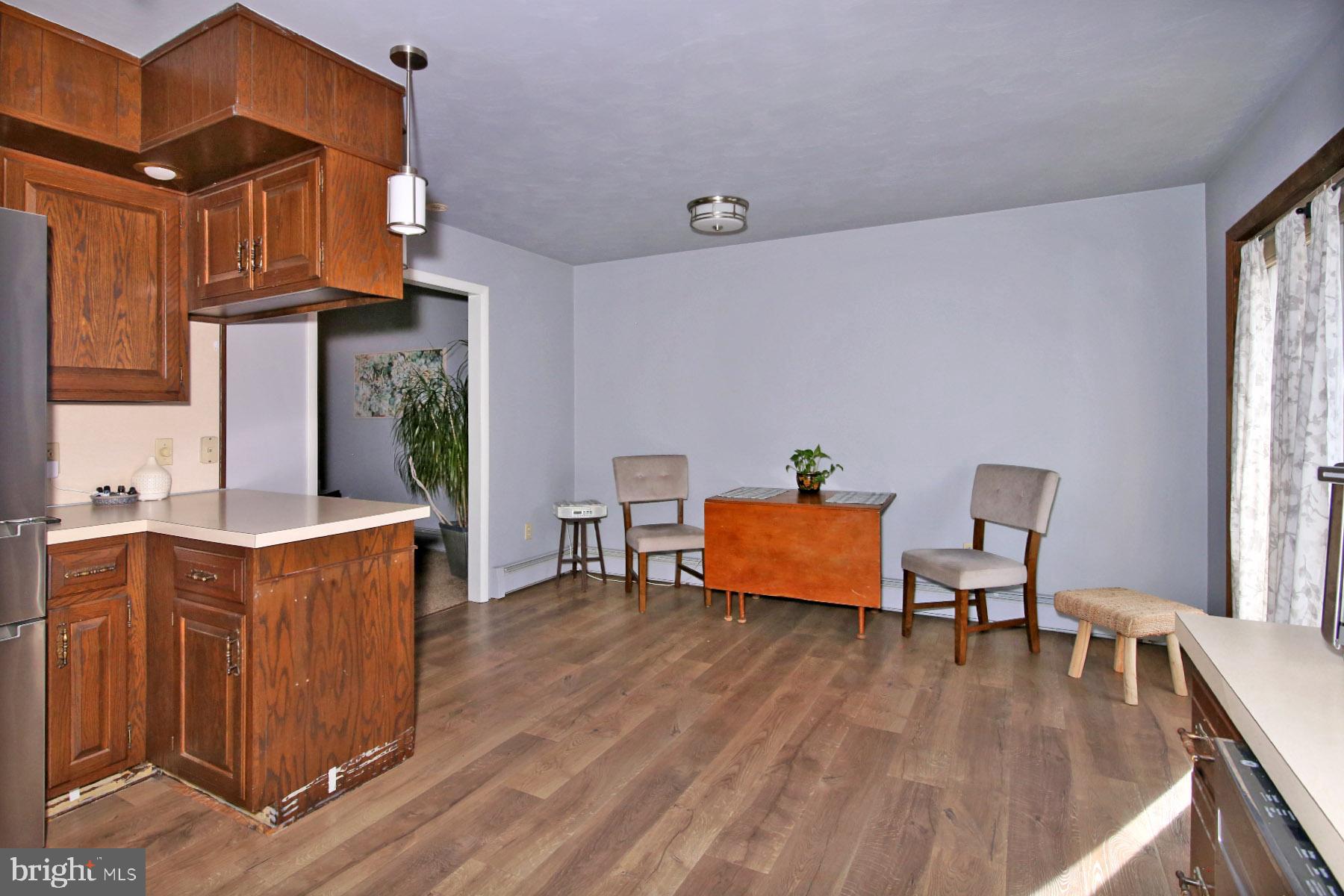 BLUE MOUNTAIN VIEW - Residential