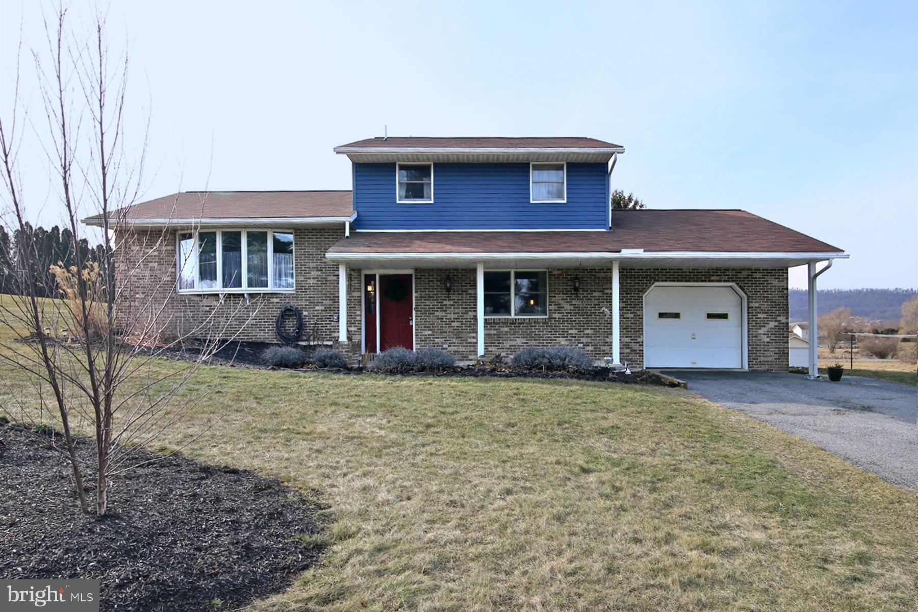 Wait until you see this beautiful home located across from the Blue Mountain Golf Course! Currently a 2 bedroom, 2.5 bath home  with many upgrades. 
Beautiful views, new deck, new siding, most appliances new!
This is a "Must-see"!