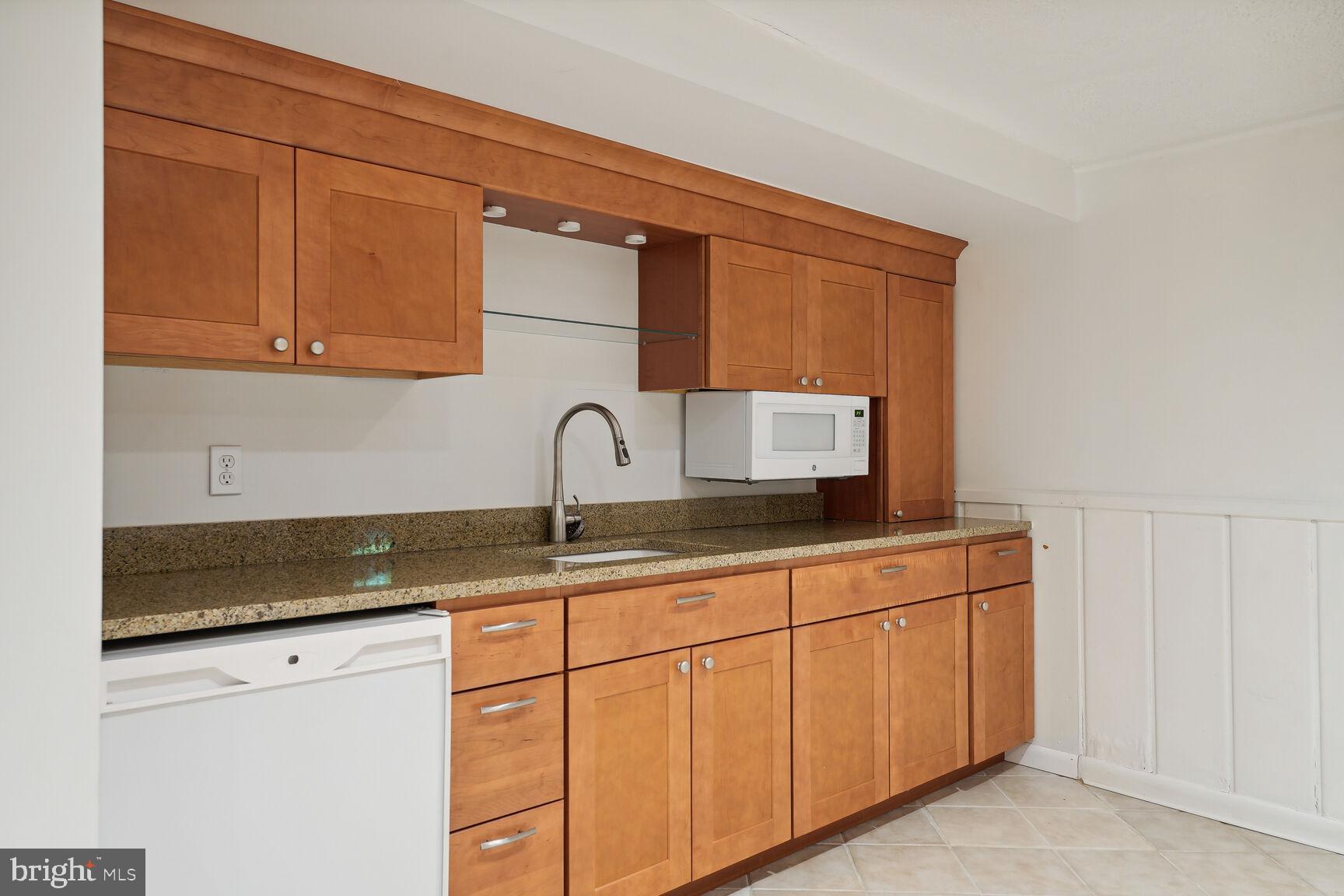 ELMWOOD ESTATES - Residential