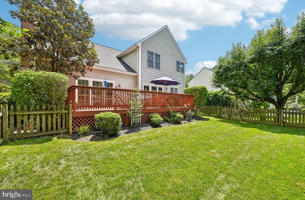 HUNTERS RUN - Residential