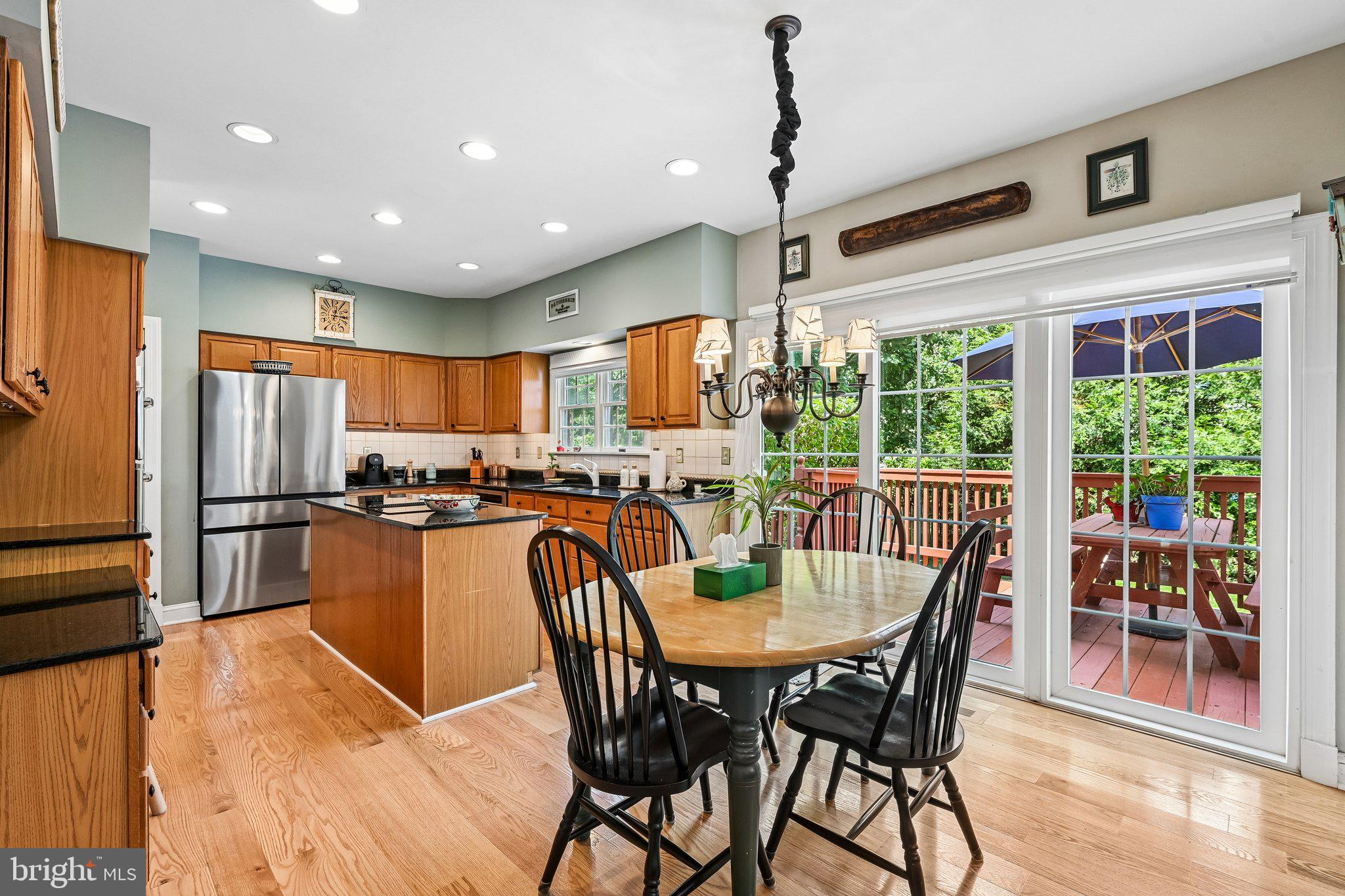 HUNTERS RUN - Residential