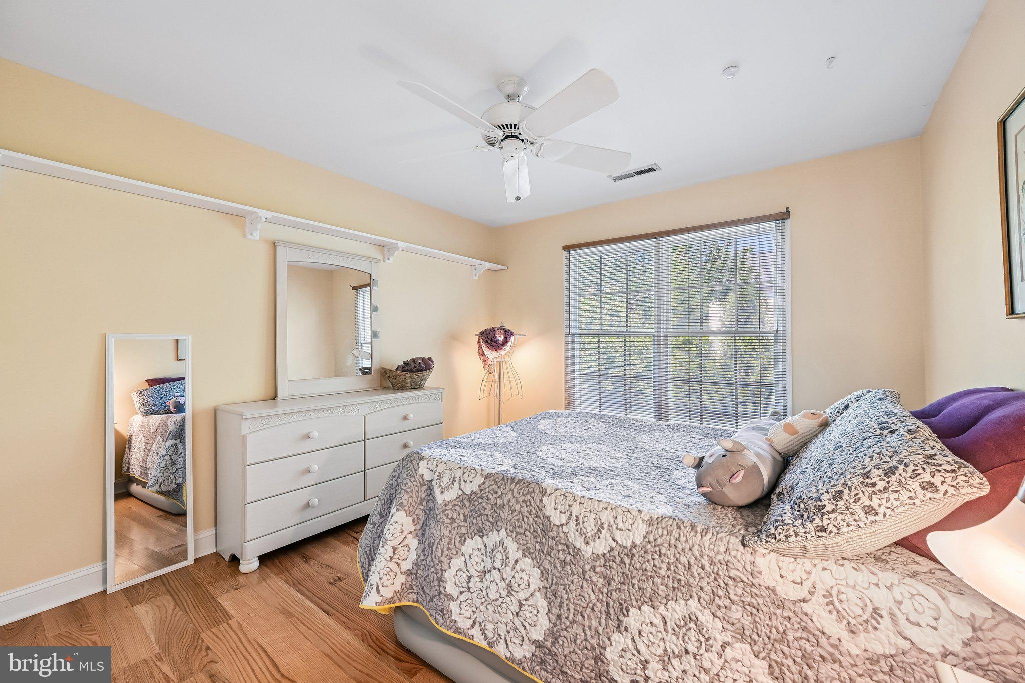HUNTERS RUN - Residential