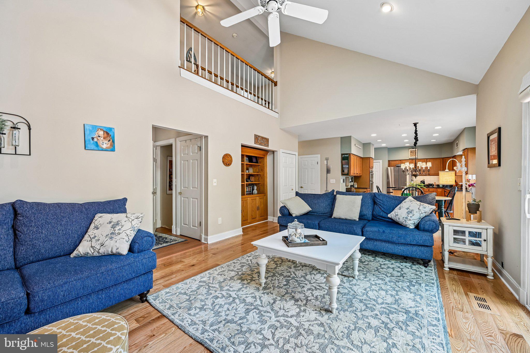 HUNTERS RUN - Residential