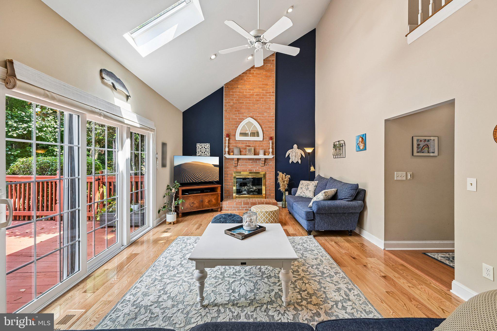 HUNTERS RUN - Residential