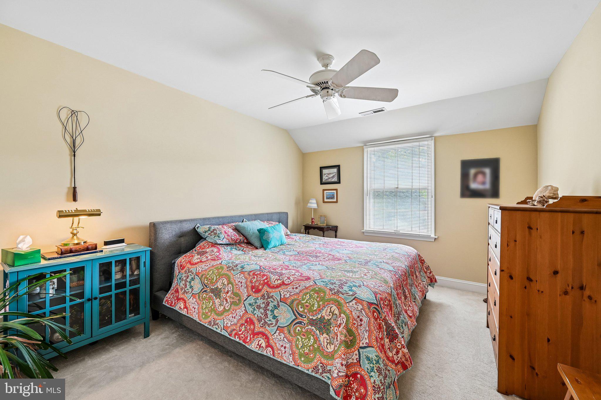 HUNTERS RUN - Residential