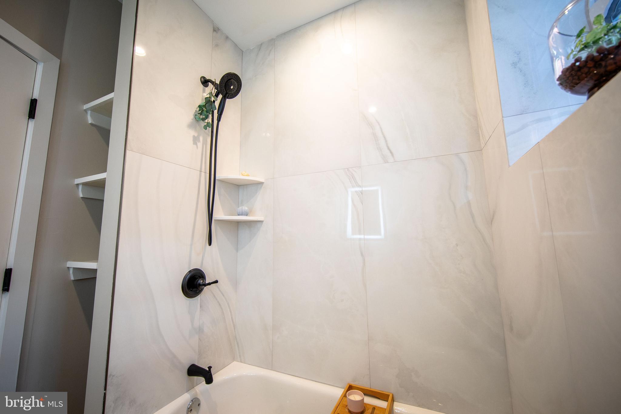 WEST PASSYUNK - Residential