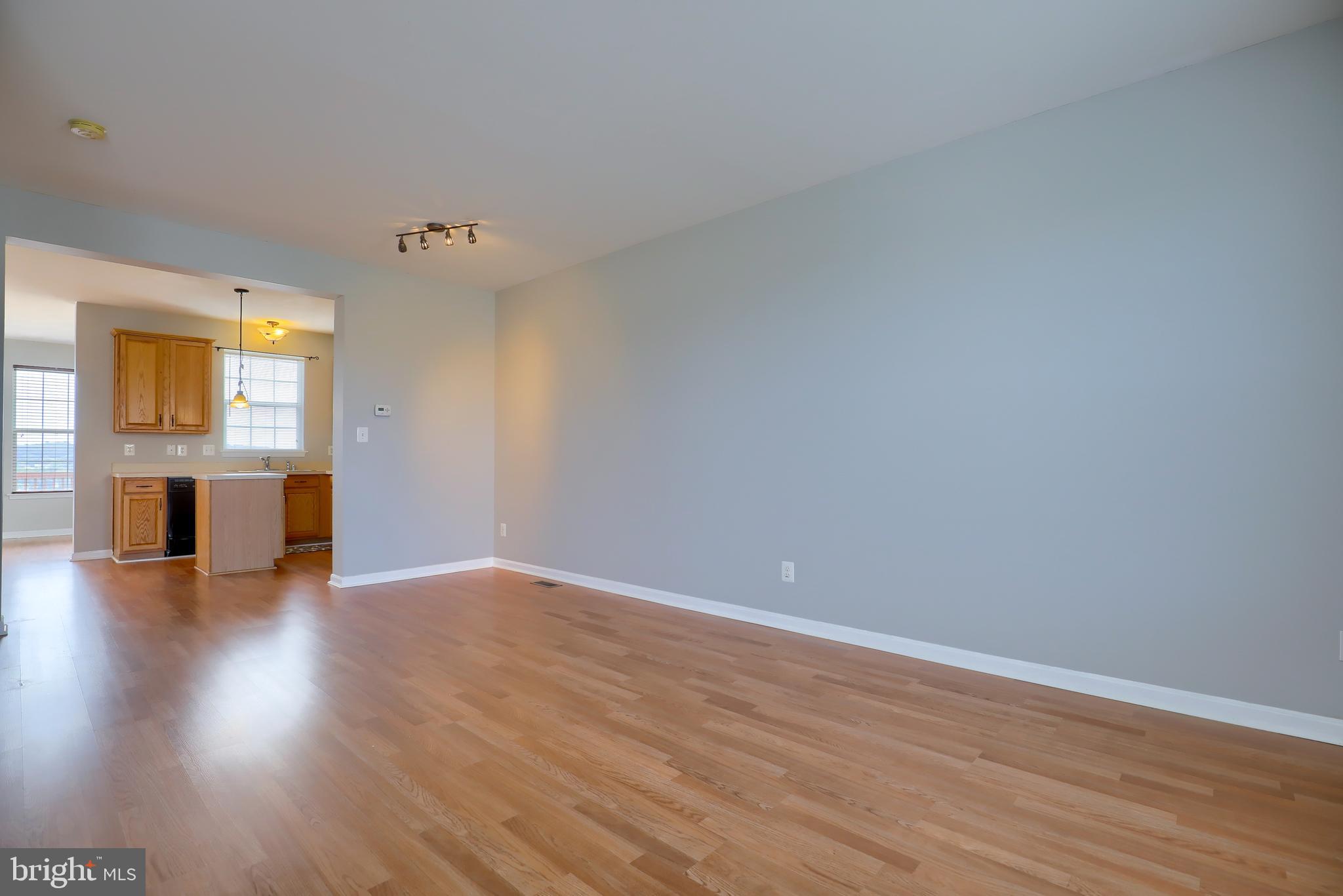 PEACEFIELDS - Residential