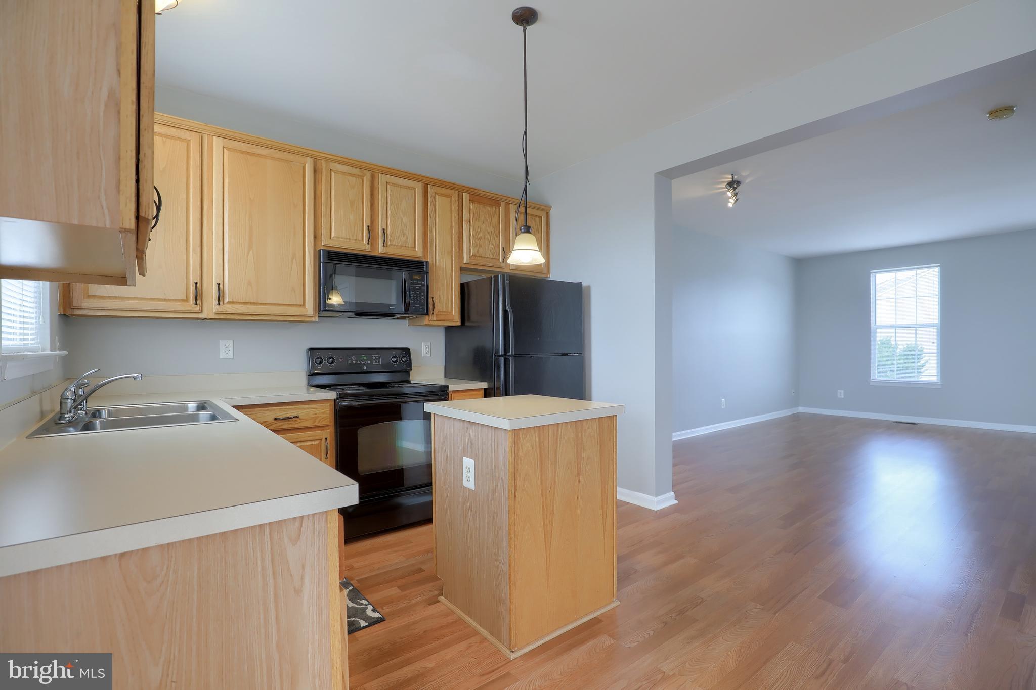 PEACEFIELDS - Residential