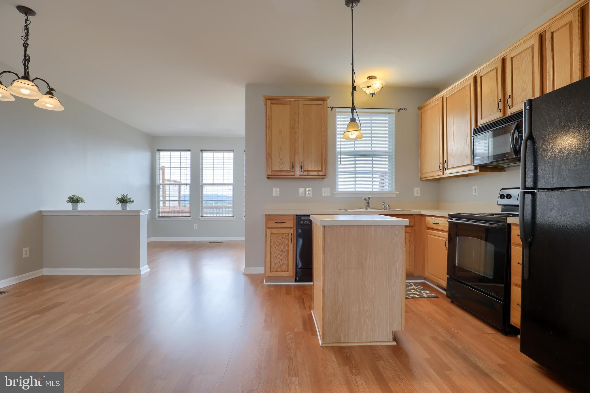 PEACEFIELDS - Residential