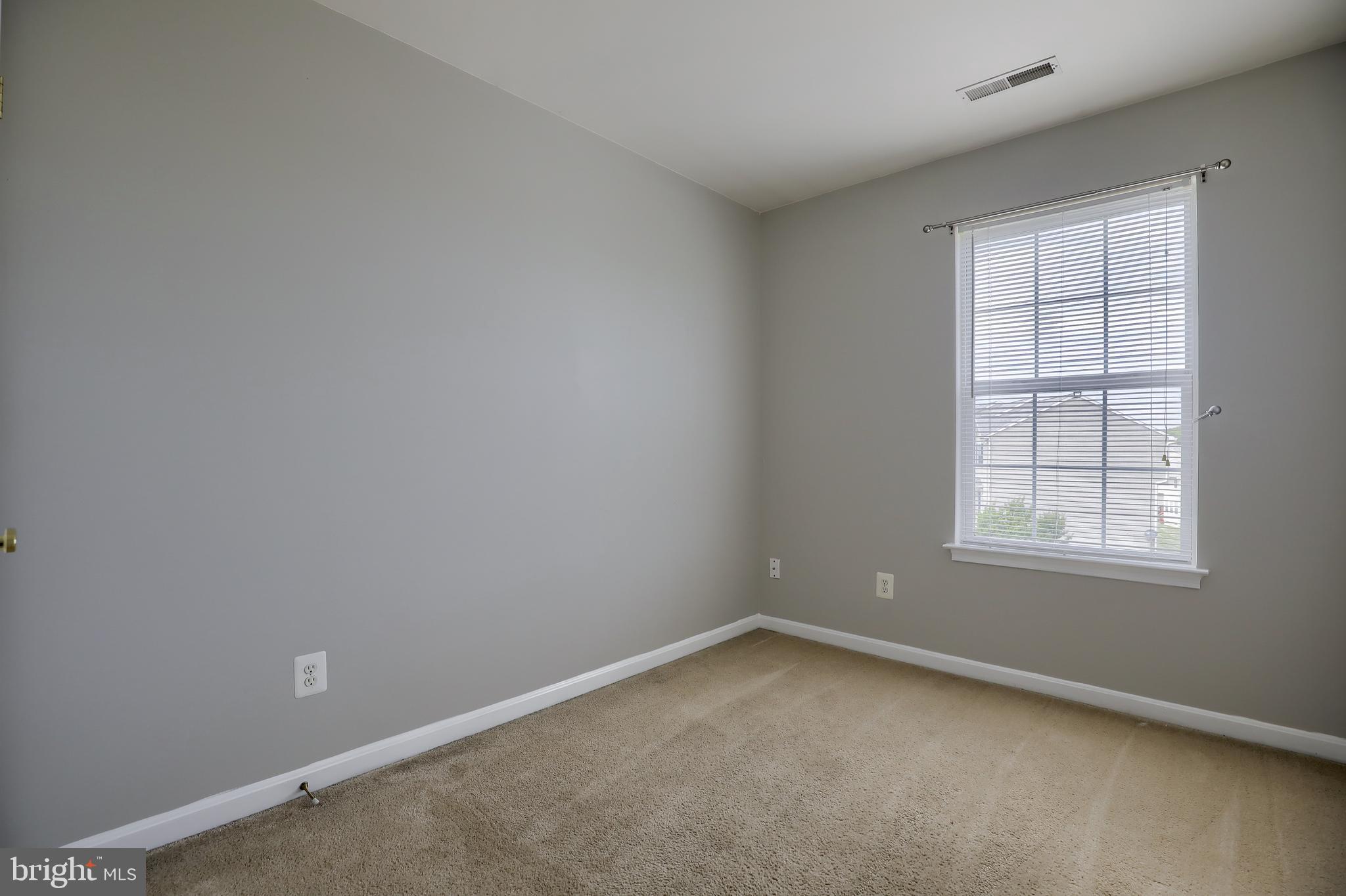 PEACEFIELDS - Residential
