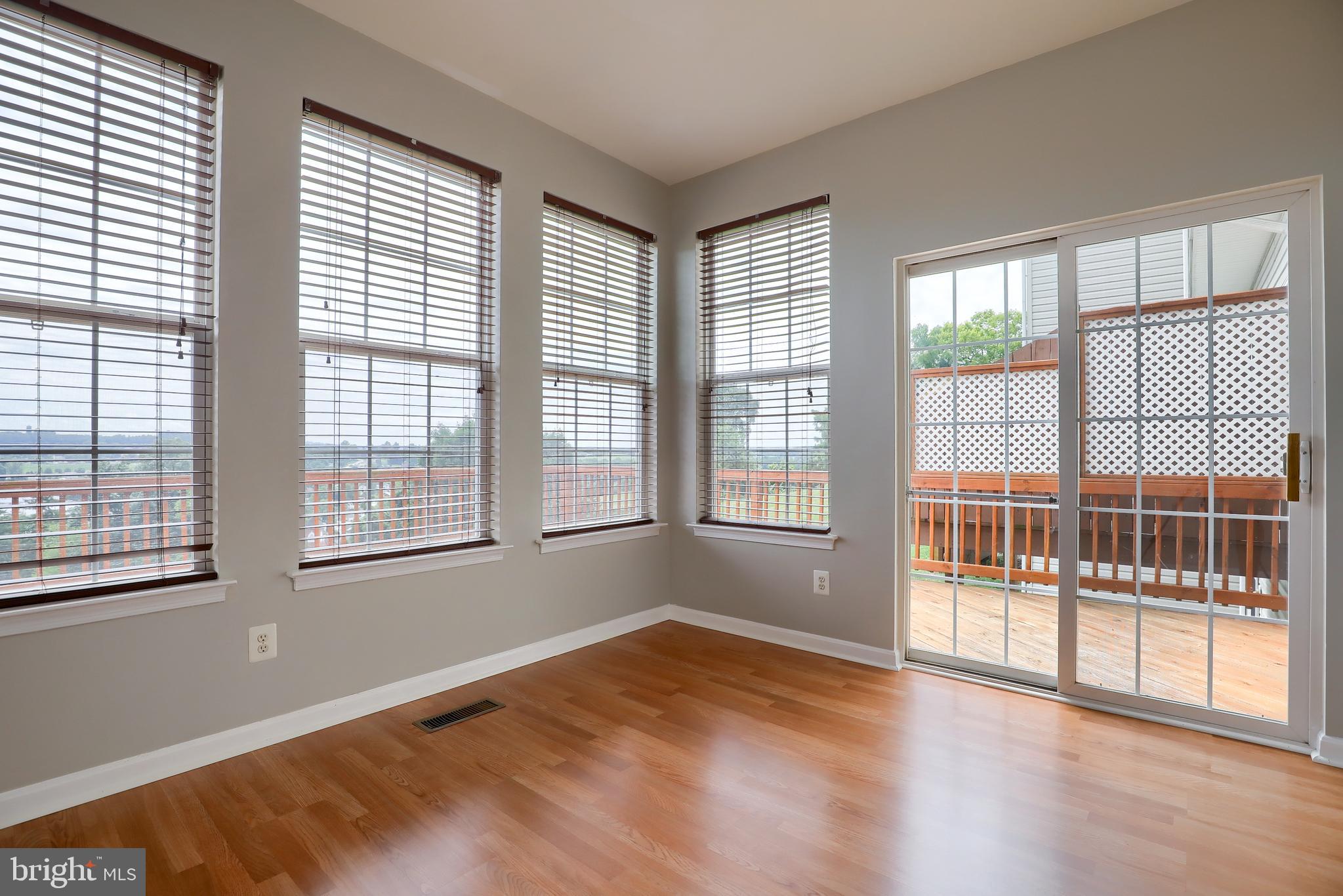PEACEFIELDS - Residential