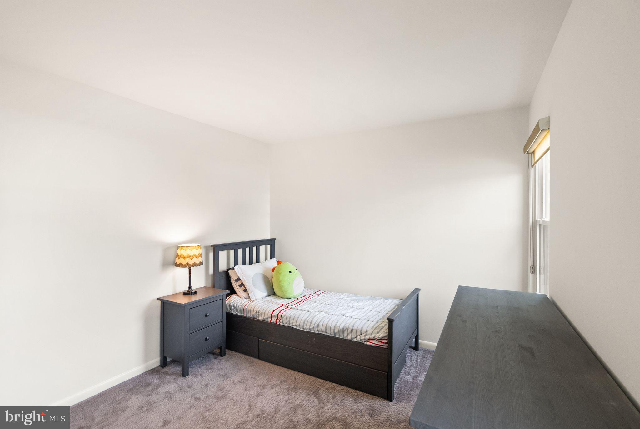 CARDINAL GLEN - Residential