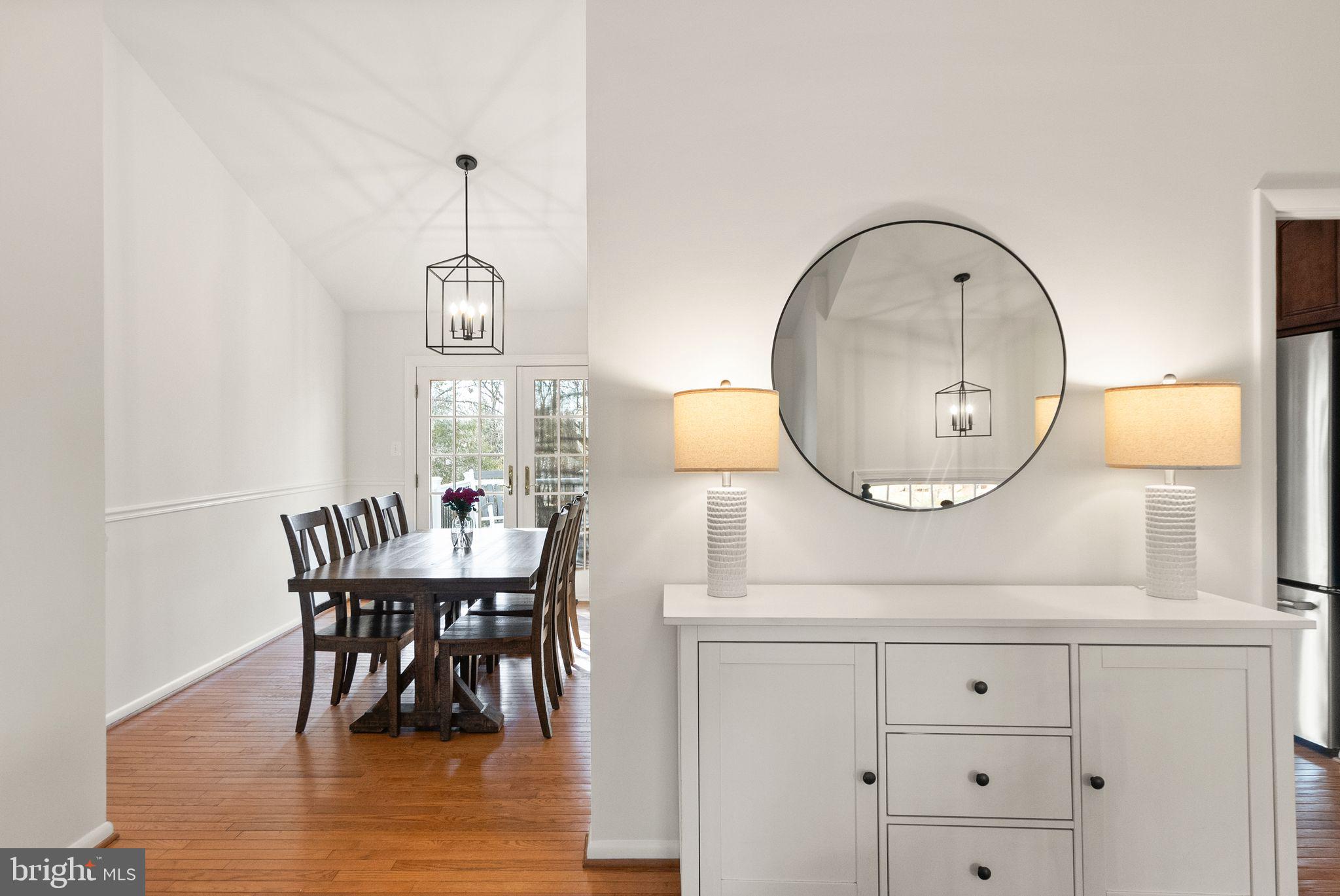 CARDINAL GLEN - Residential