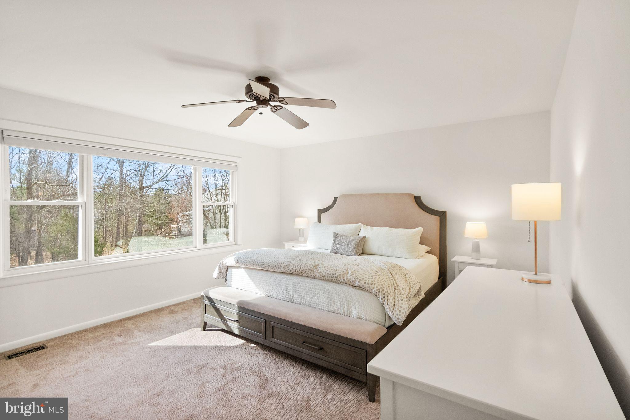 CARDINAL GLEN - Residential