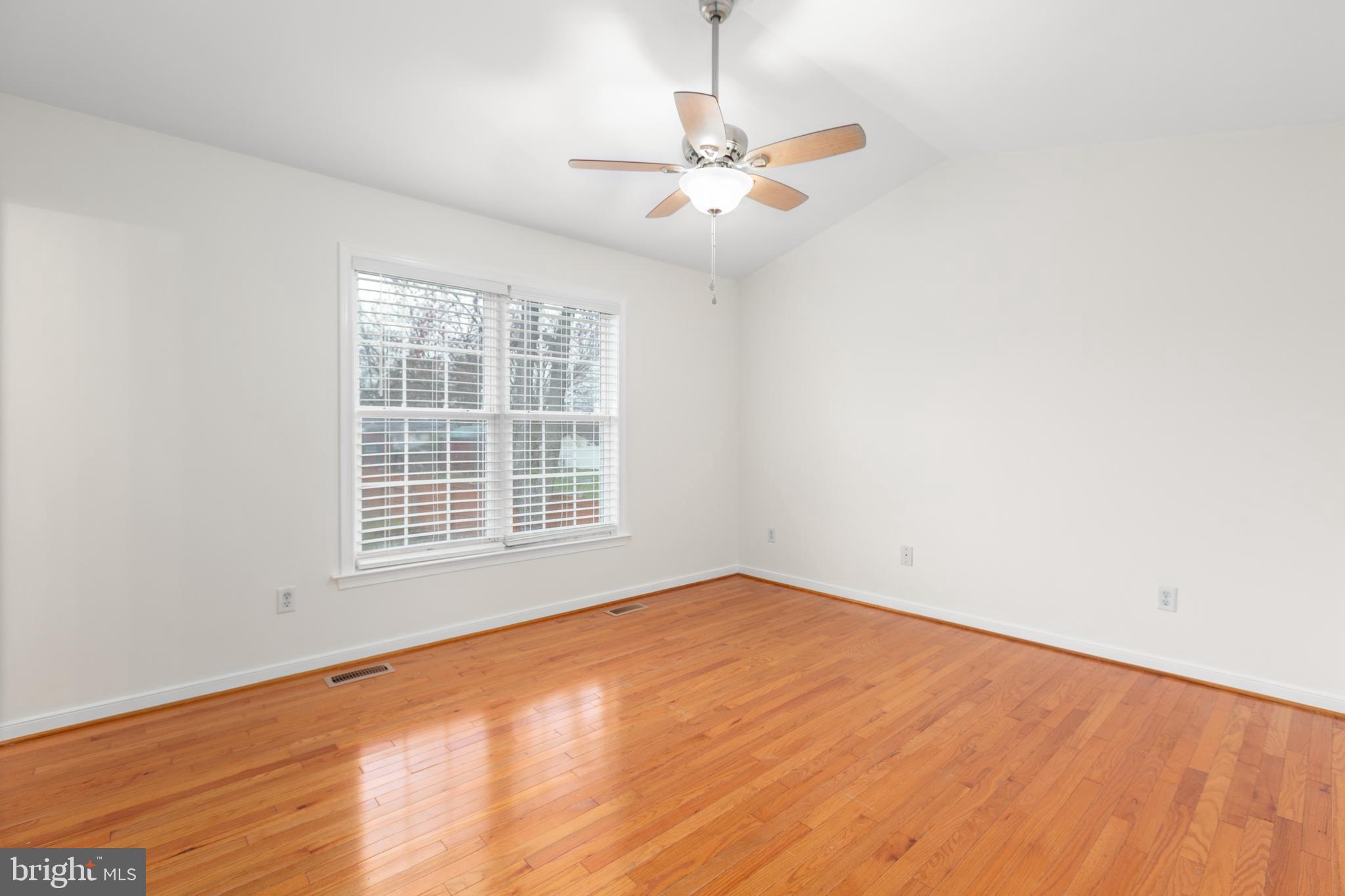 DICKINSON - Residential