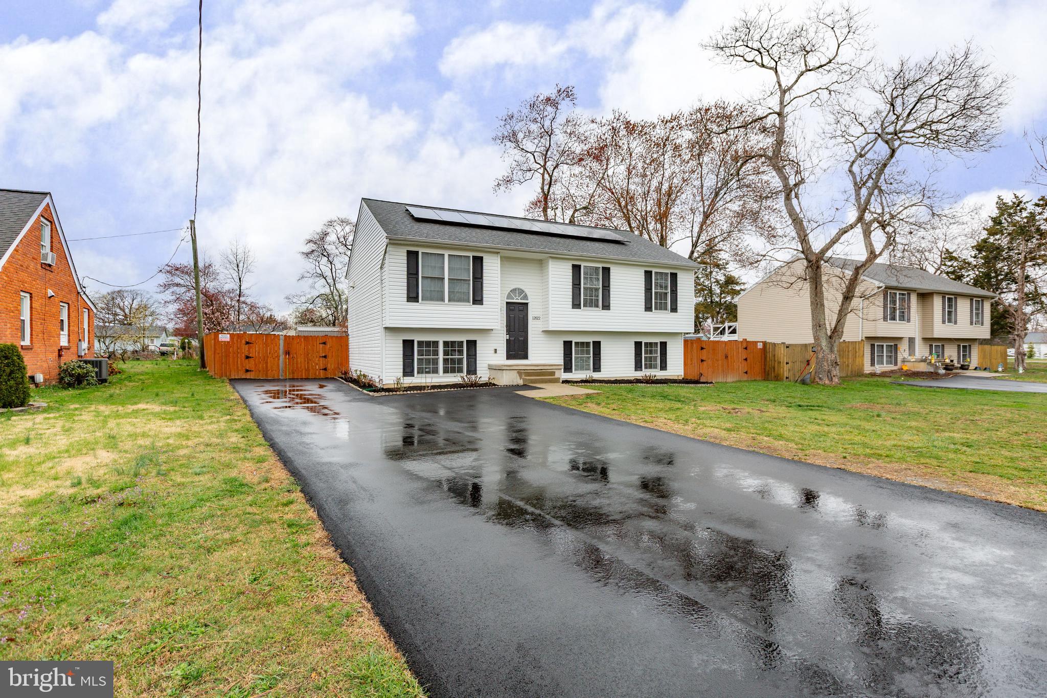 DICKINSON - Residential