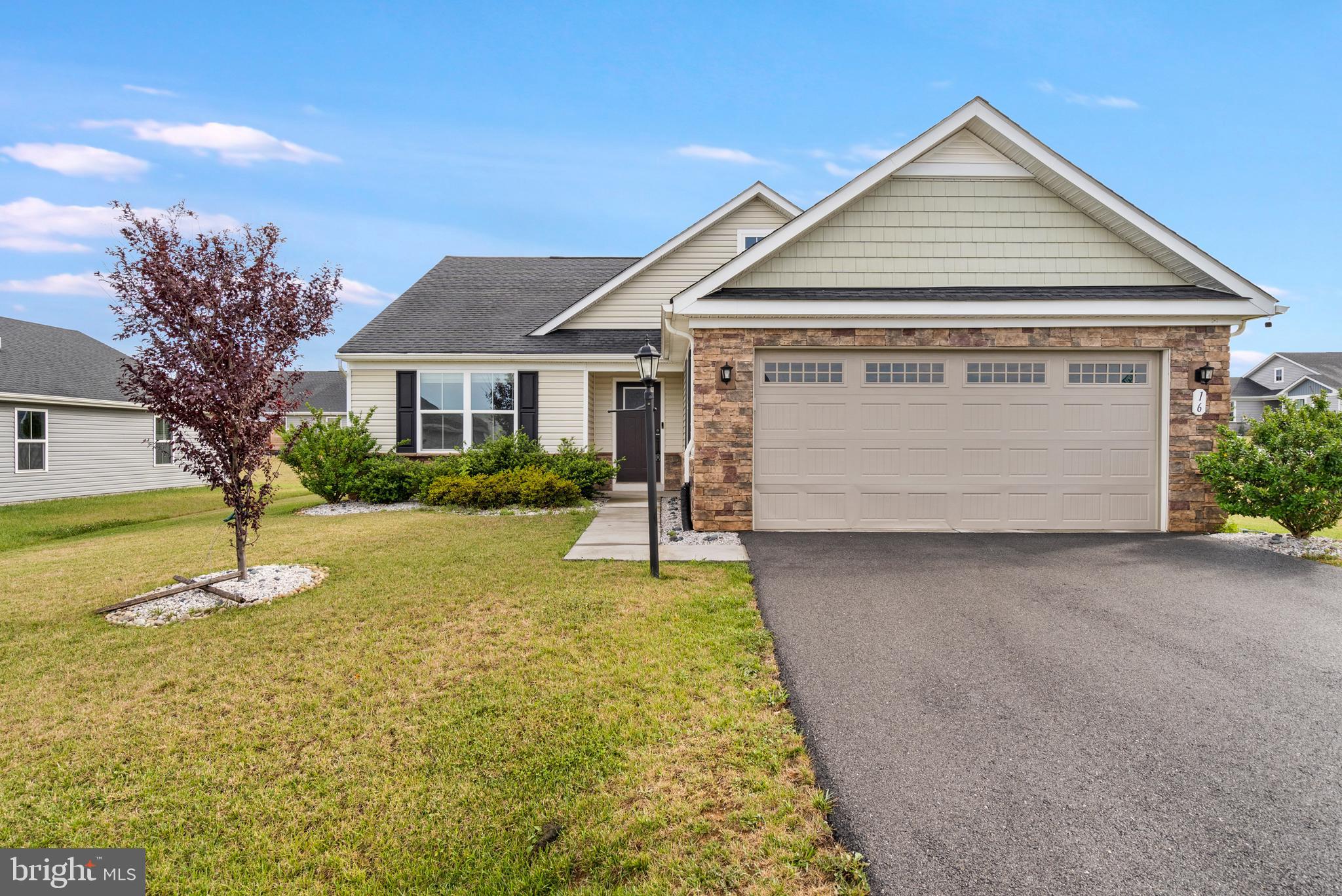 CARDINAL POINTE - Residential