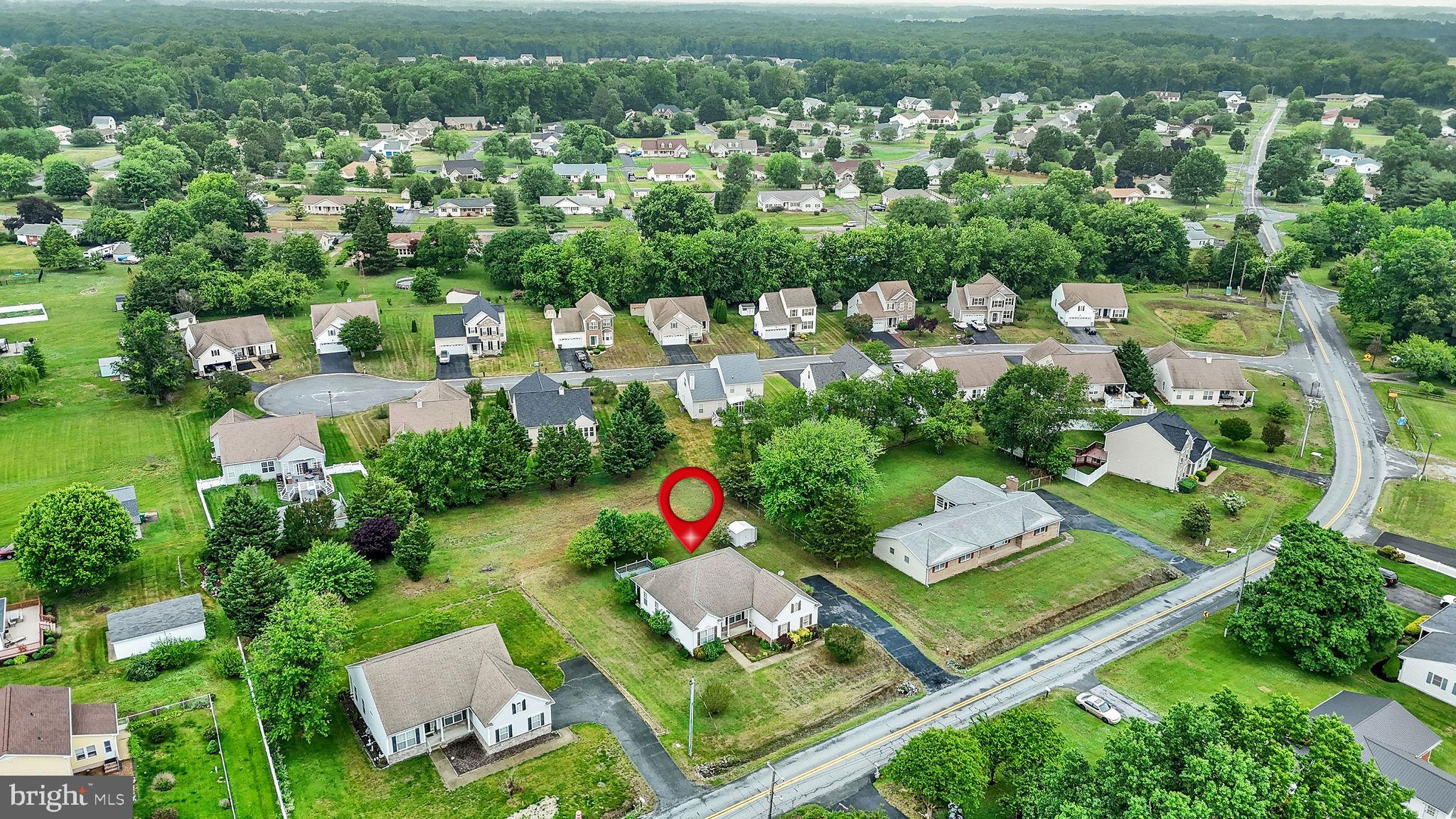 VICTORIA MEADOWS - Residential