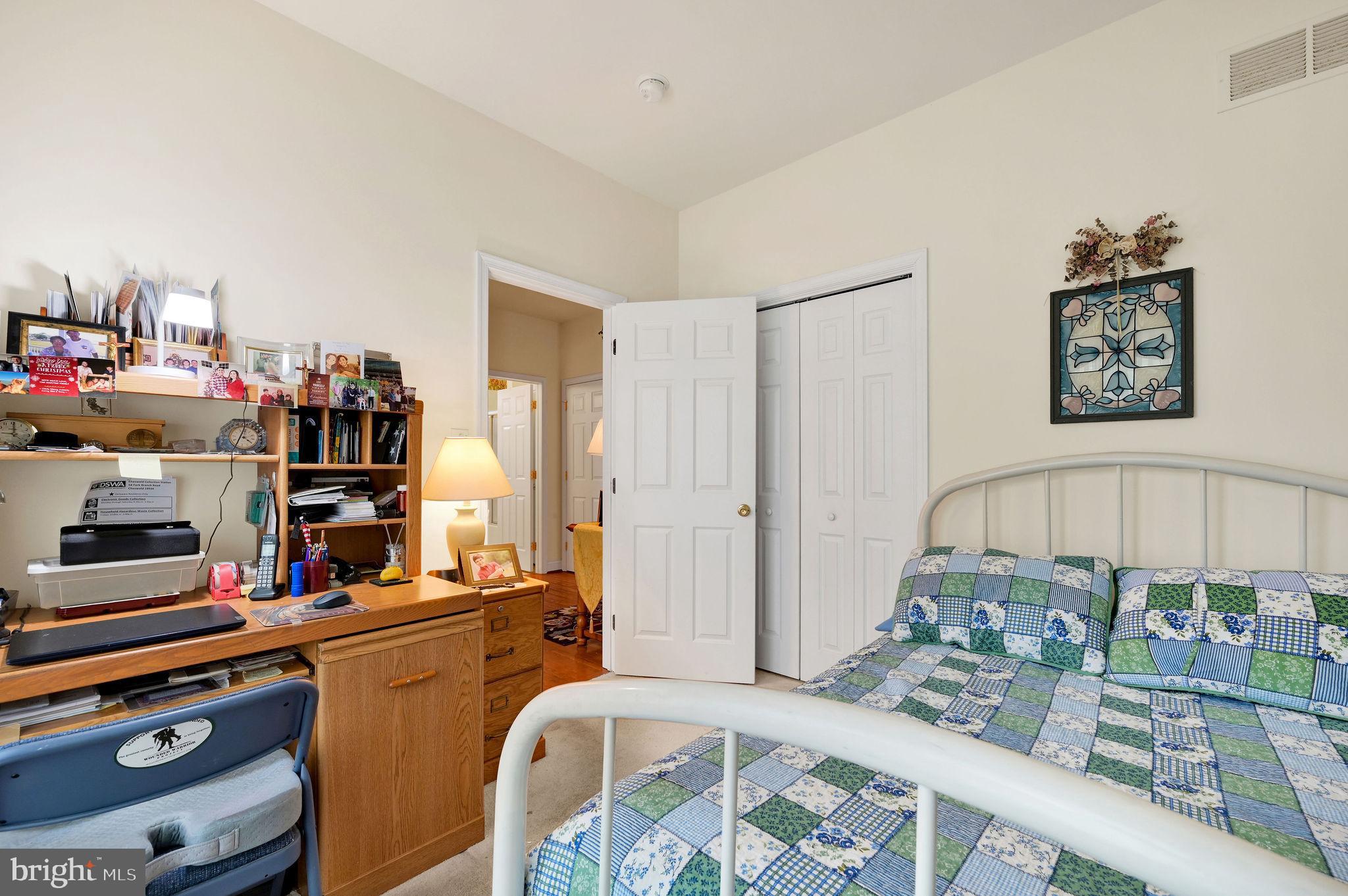 VICTORIA MEADOWS - Residential