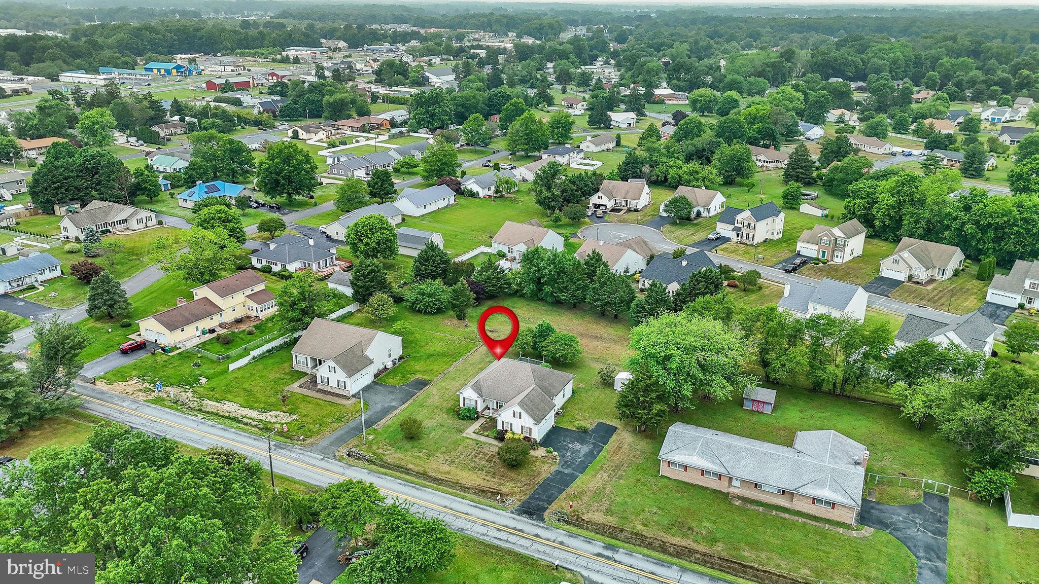 VICTORIA MEADOWS - Residential