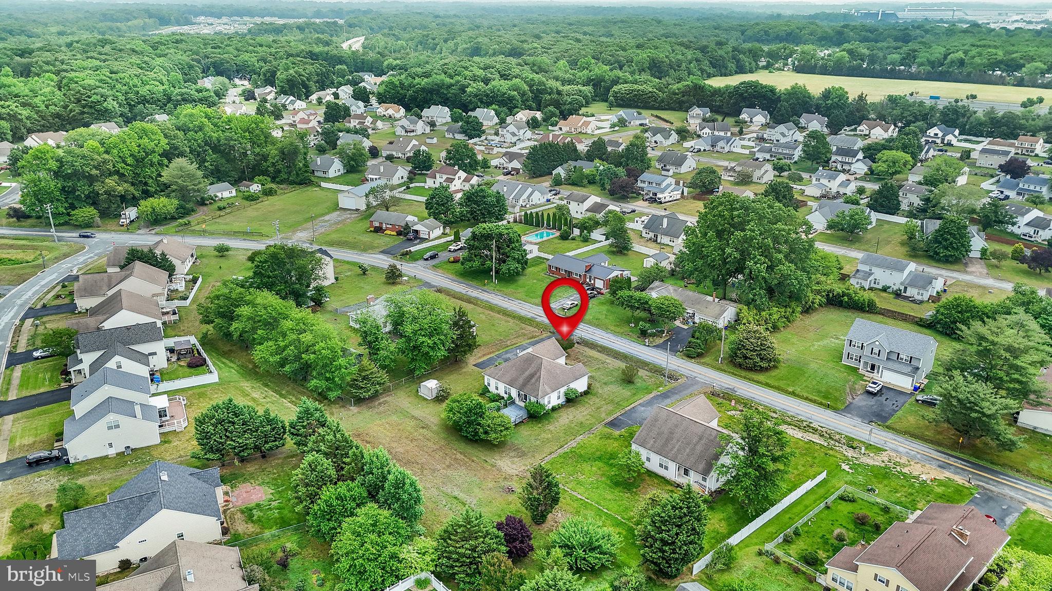 VICTORIA MEADOWS - Residential