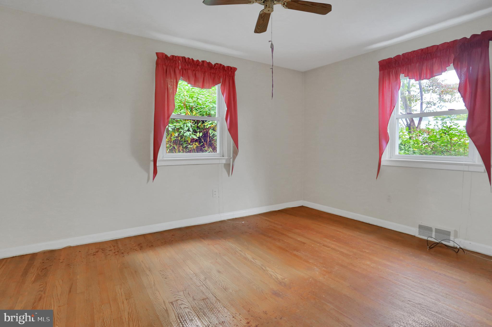 SPRINGETTSBURY TWP - Residential
