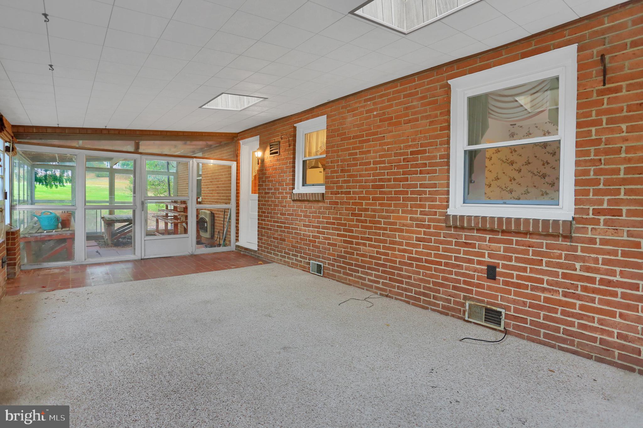 SPRINGETTSBURY TWP - Residential