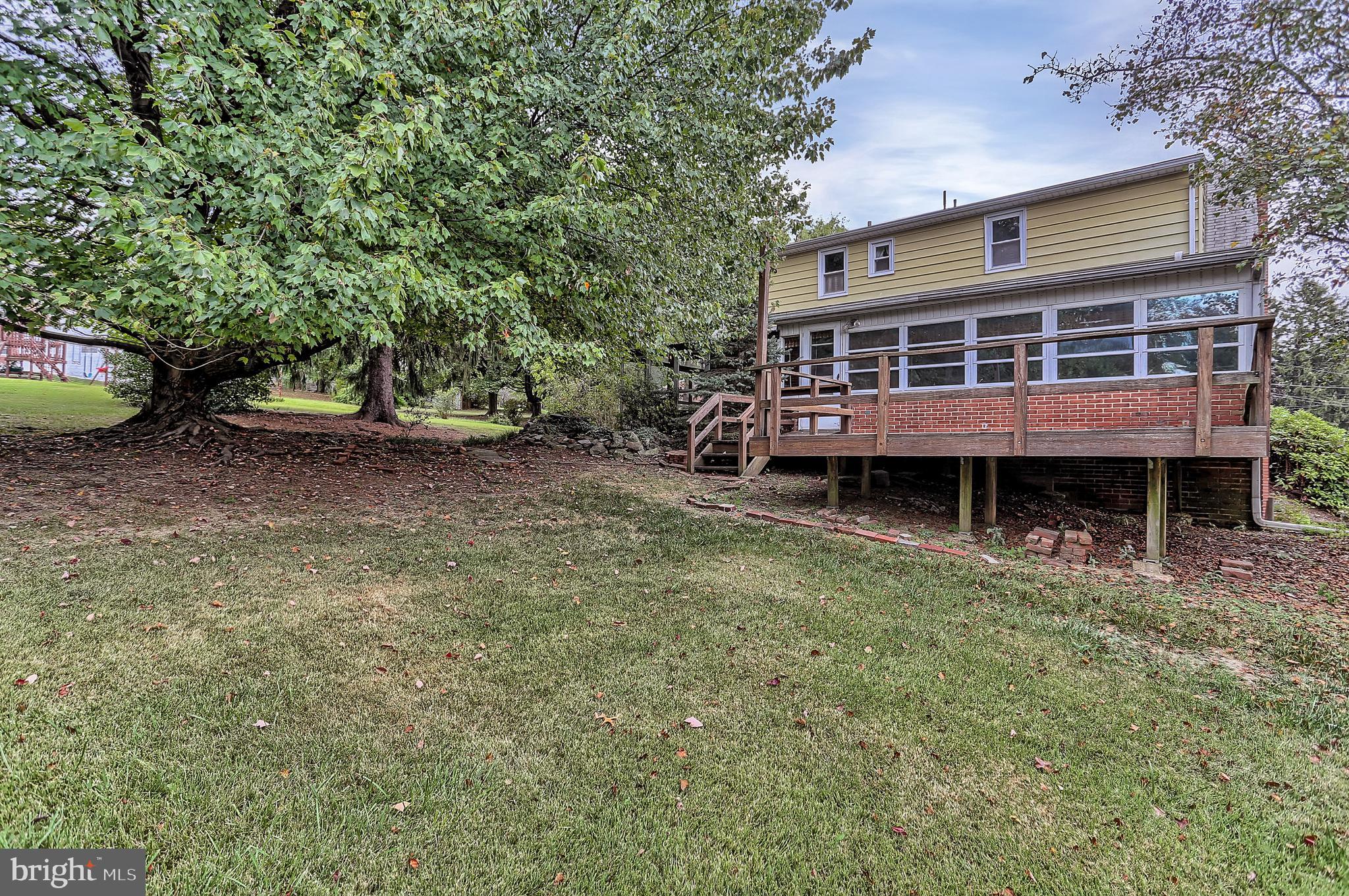 SPRINGETTSBURY TWP - Residential