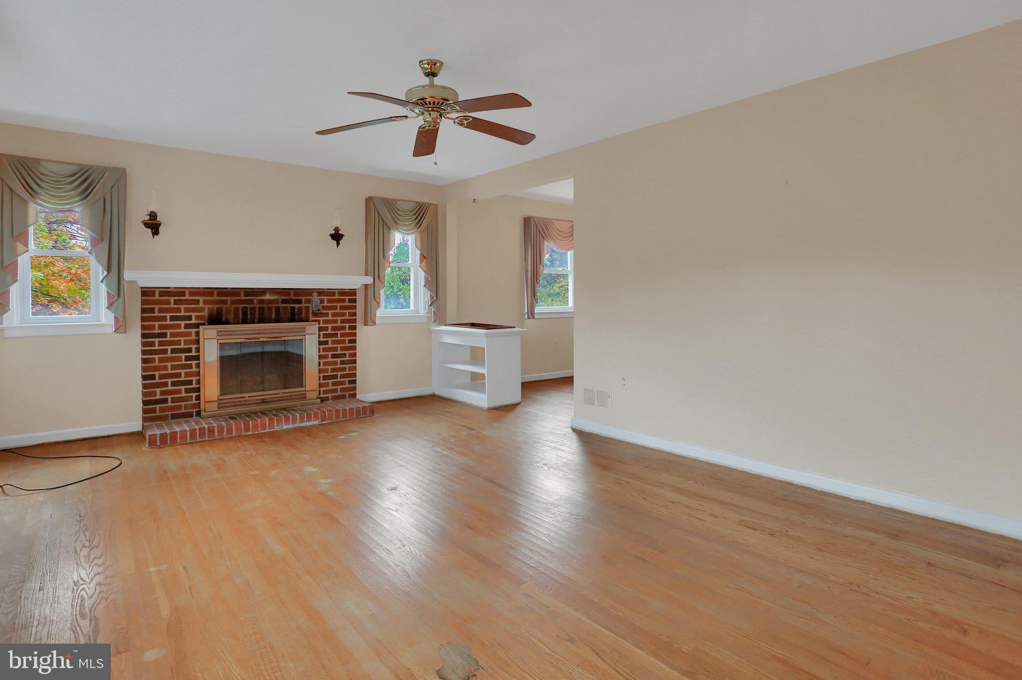 SPRINGETTSBURY TWP - Residential