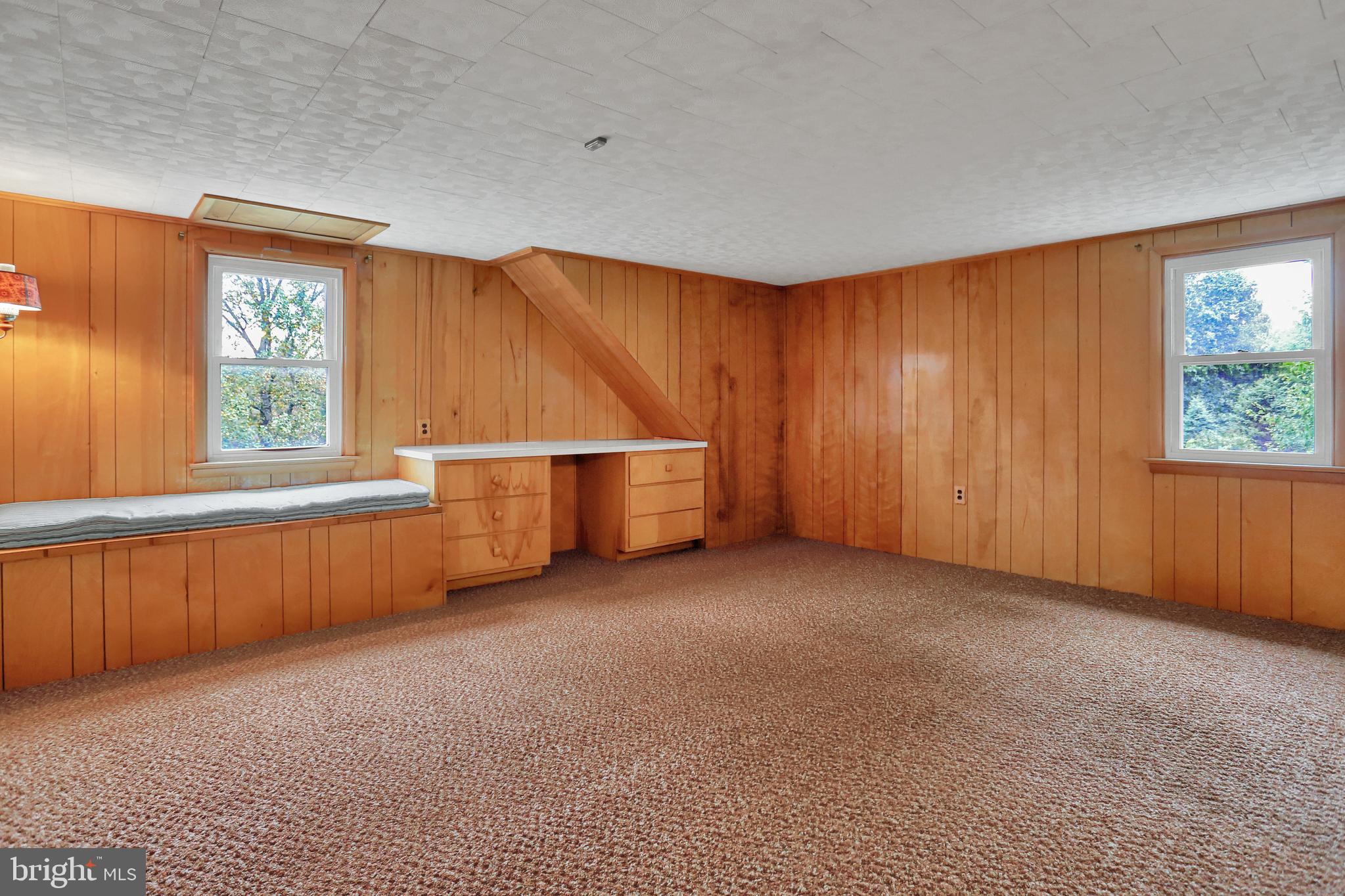 SPRINGETTSBURY TWP - Residential