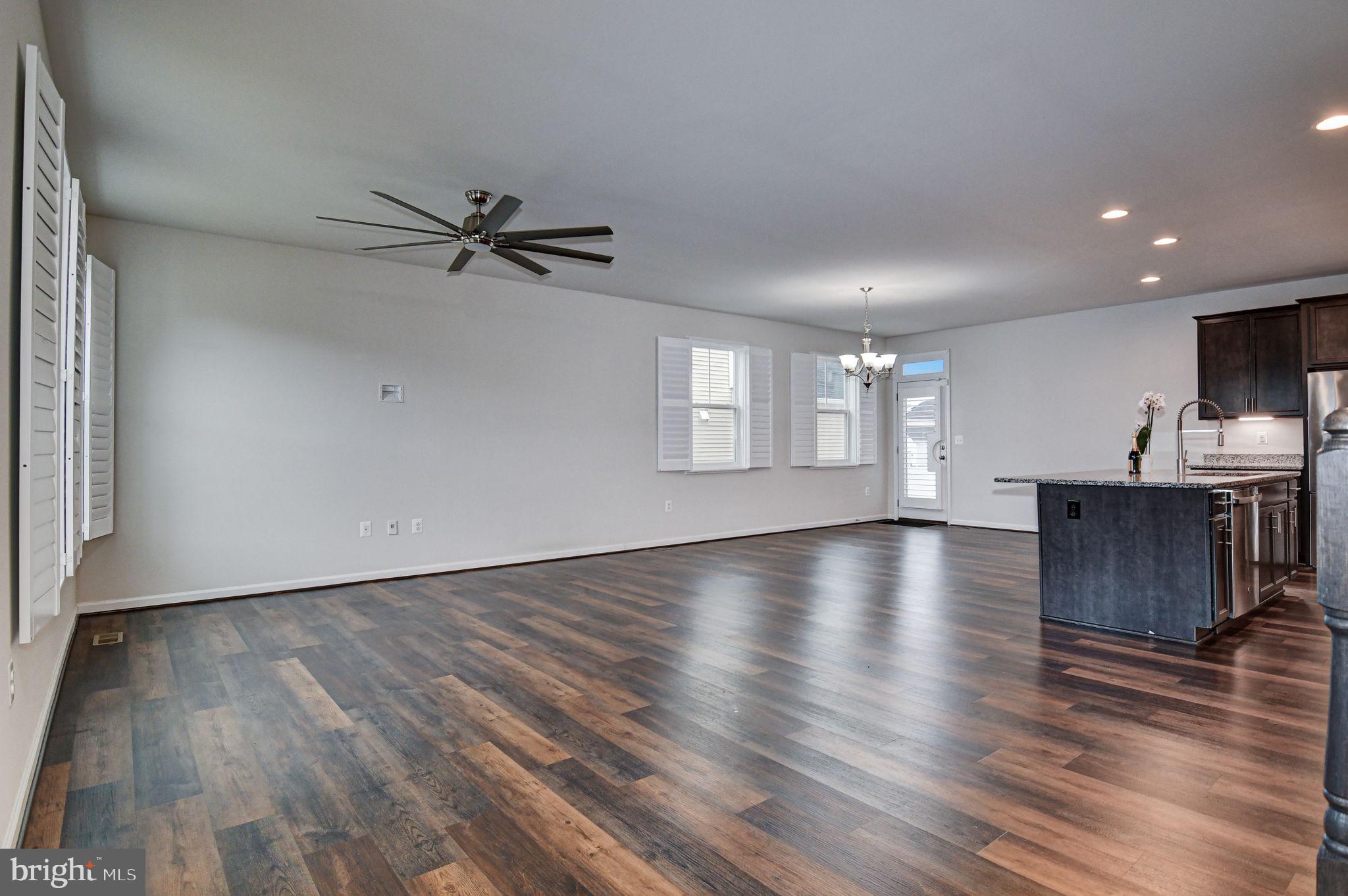 EMBREY MILL - Residential Lease