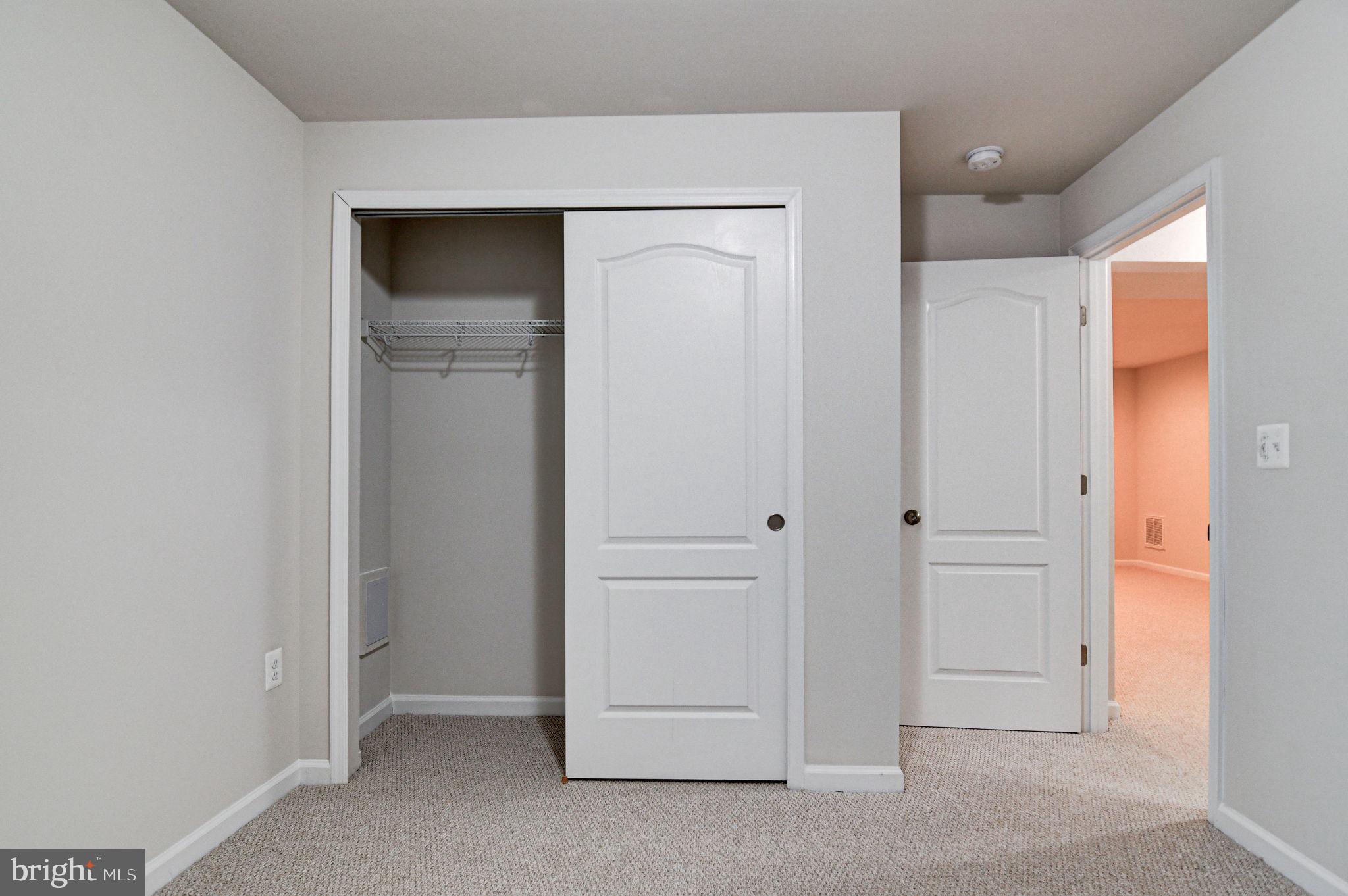 EMBREY MILL - Residential Lease