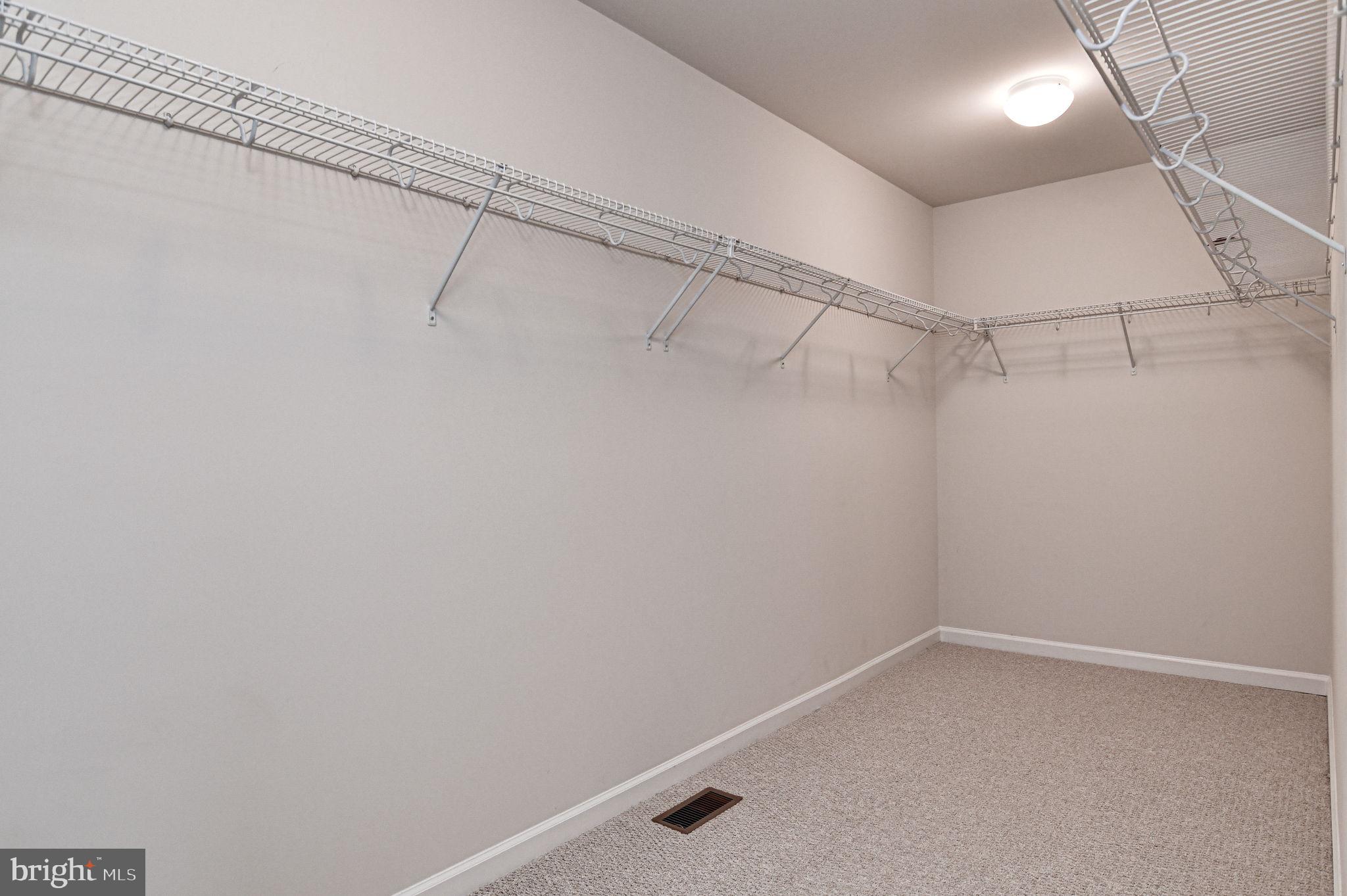 EMBREY MILL - Residential Lease