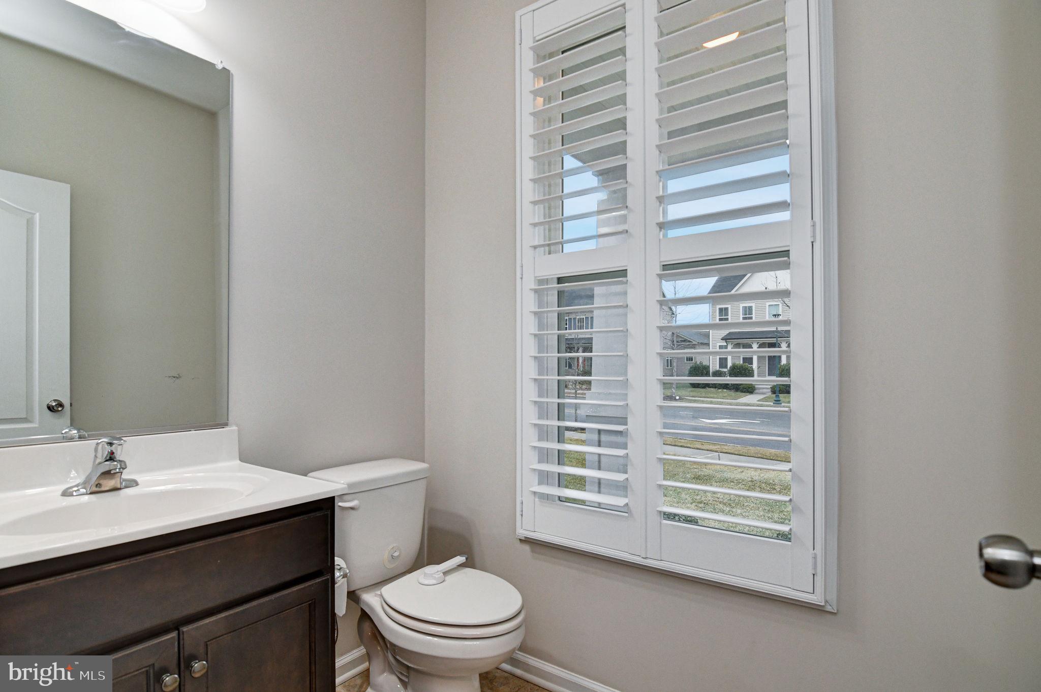 EMBREY MILL - Residential Lease