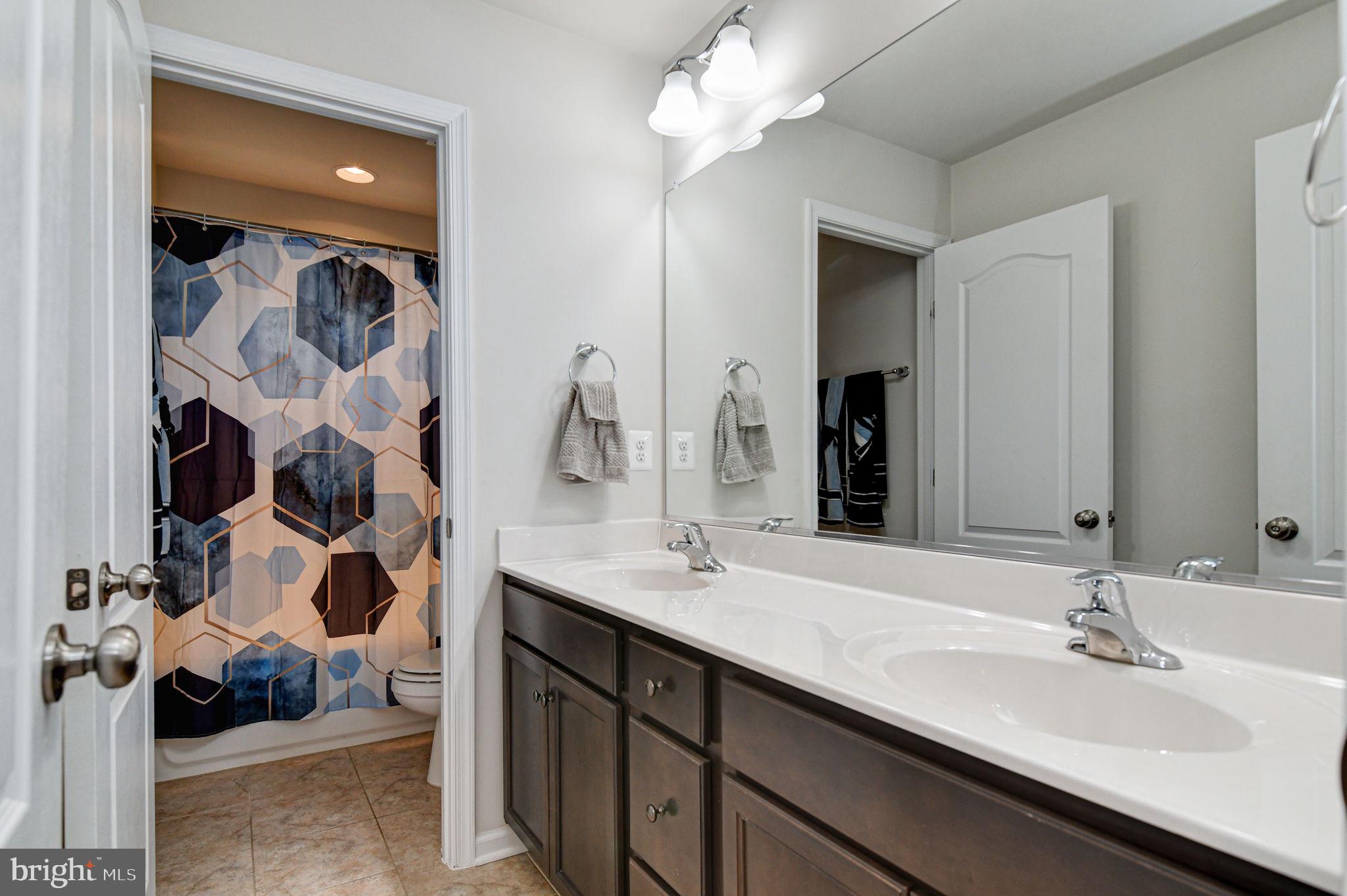 EMBREY MILL - Residential Lease