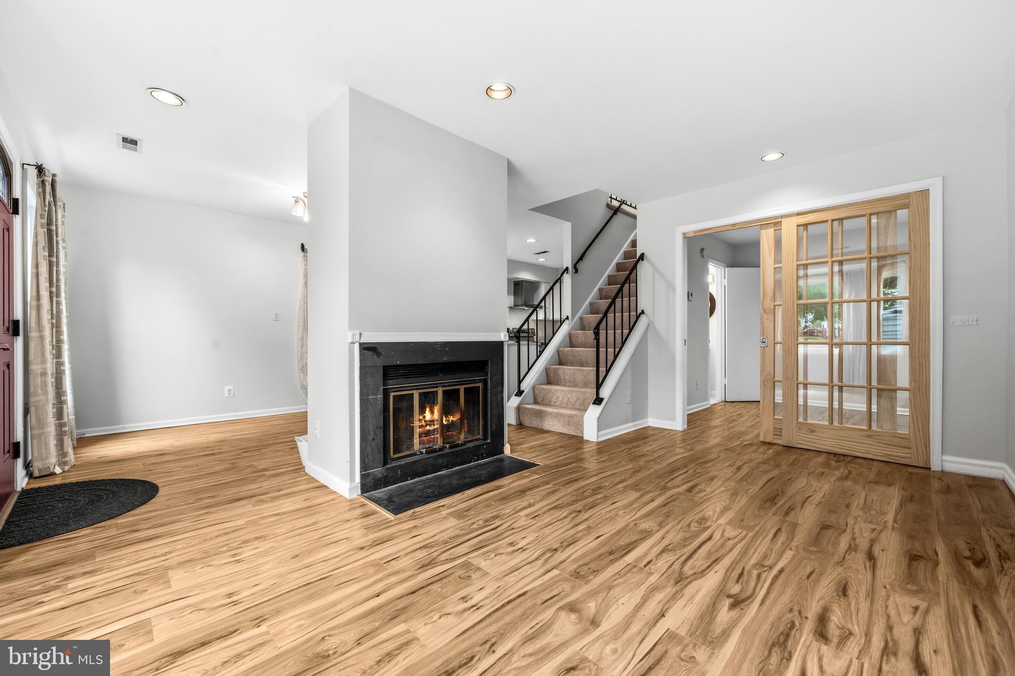 SUNSET RIDGE - Residential