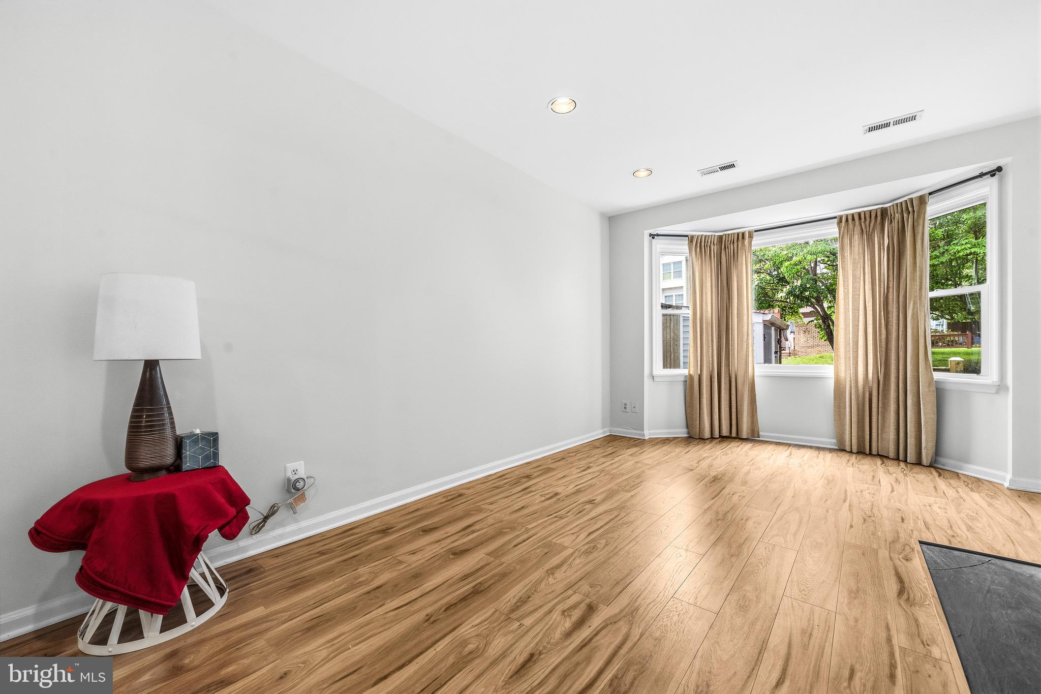 SUNSET RIDGE - Residential