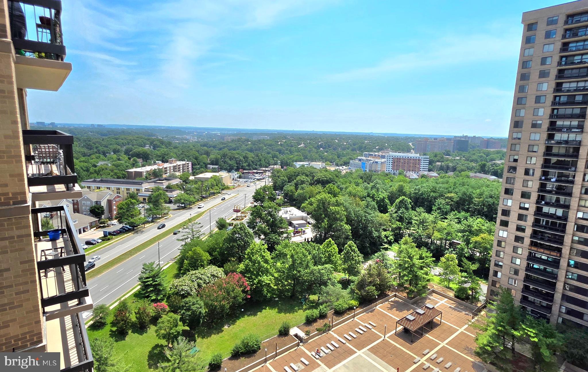 SKYLINE PLAZA - Residential